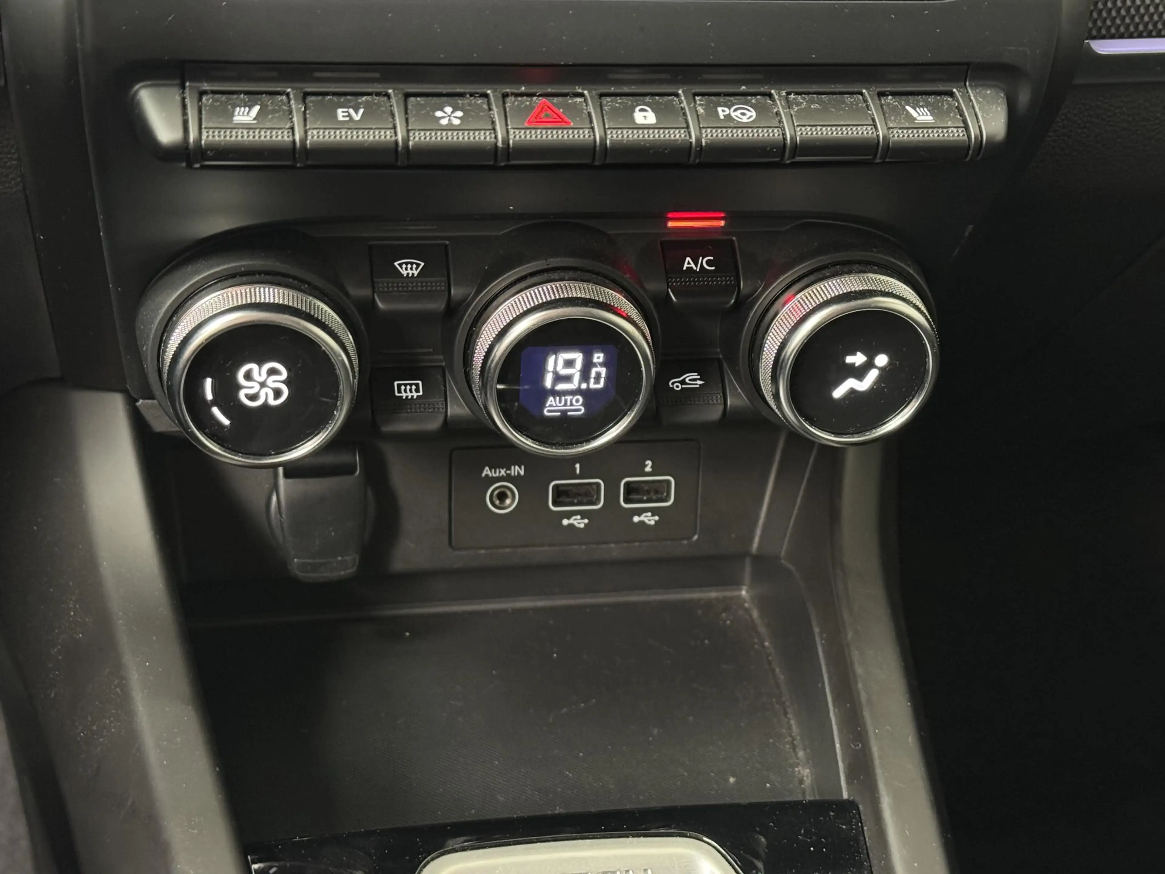 Renault Arkana 1.6 E-Tech Hybrid 145 Intens | Navigatie | Camera — photo 13