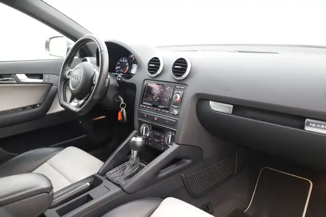 Audi S3 view 15