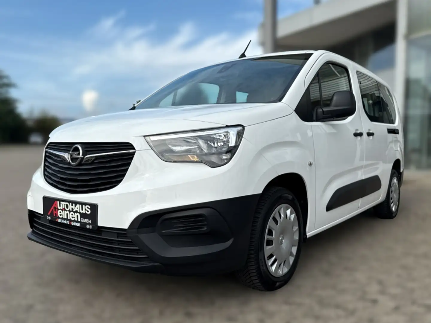 Opel Combo Life XL 1.5 D Apple CarPlay Android Auto Musikstreaming Blanc - 2