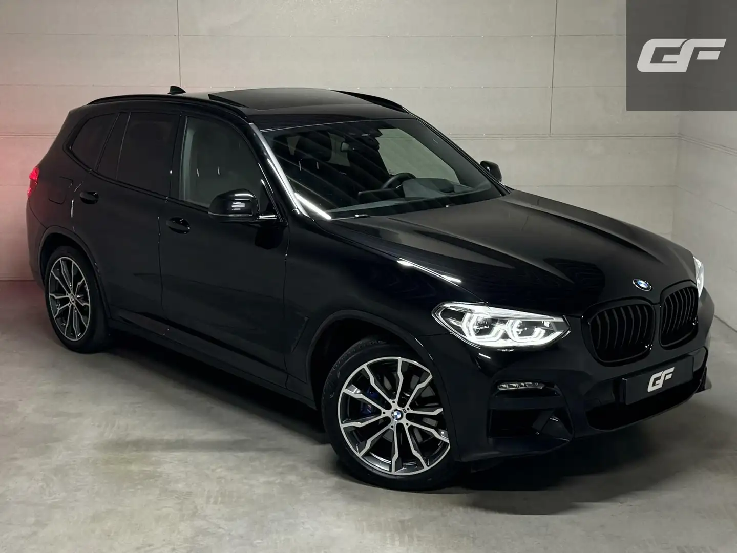 BMW X3 xDrive20i M Sport Black Edition Pano HUD Sfeer NAP Zwart - 2
