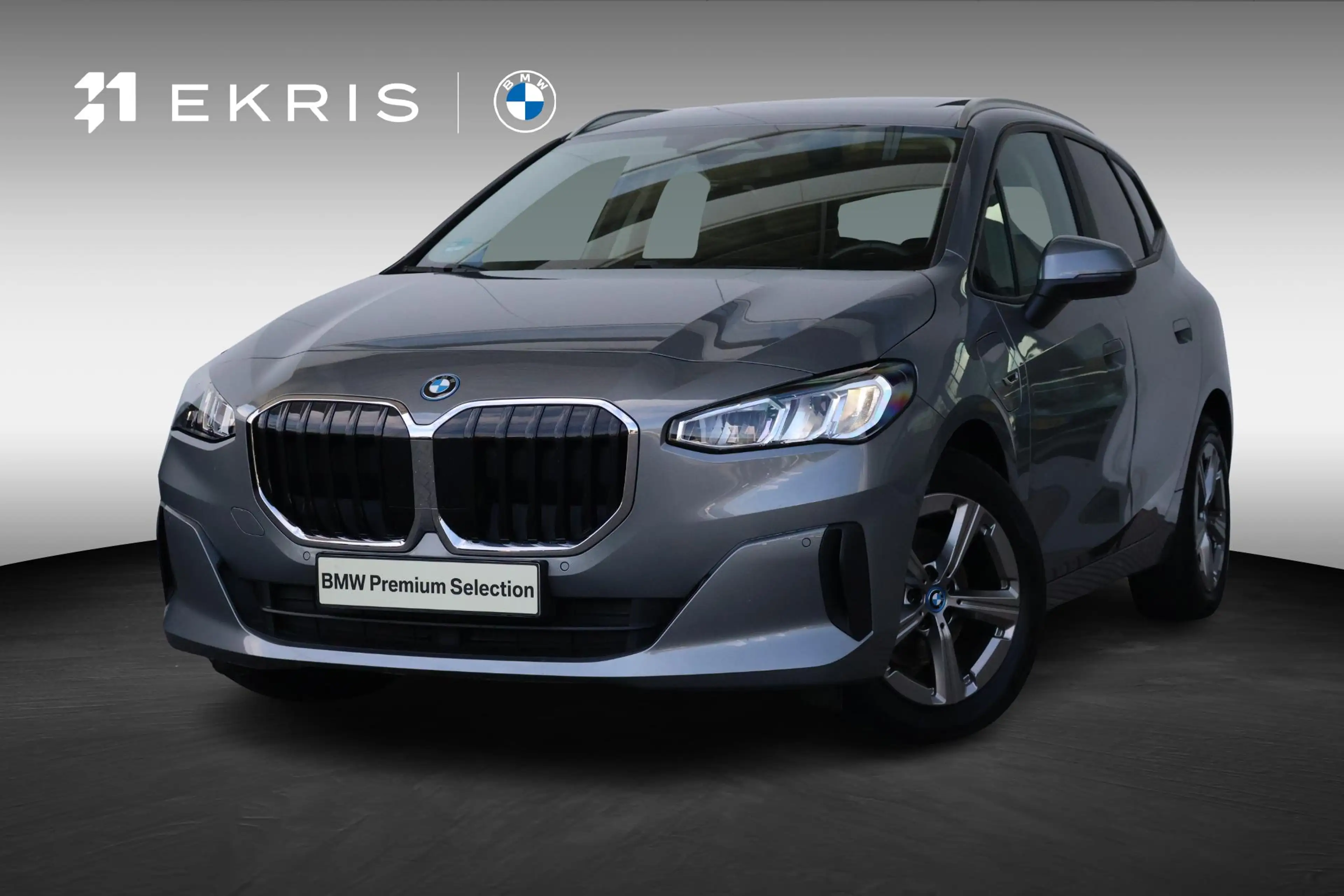 BMW 225 2-serie Active Tourer 225e xDrive | Panorama Dak |