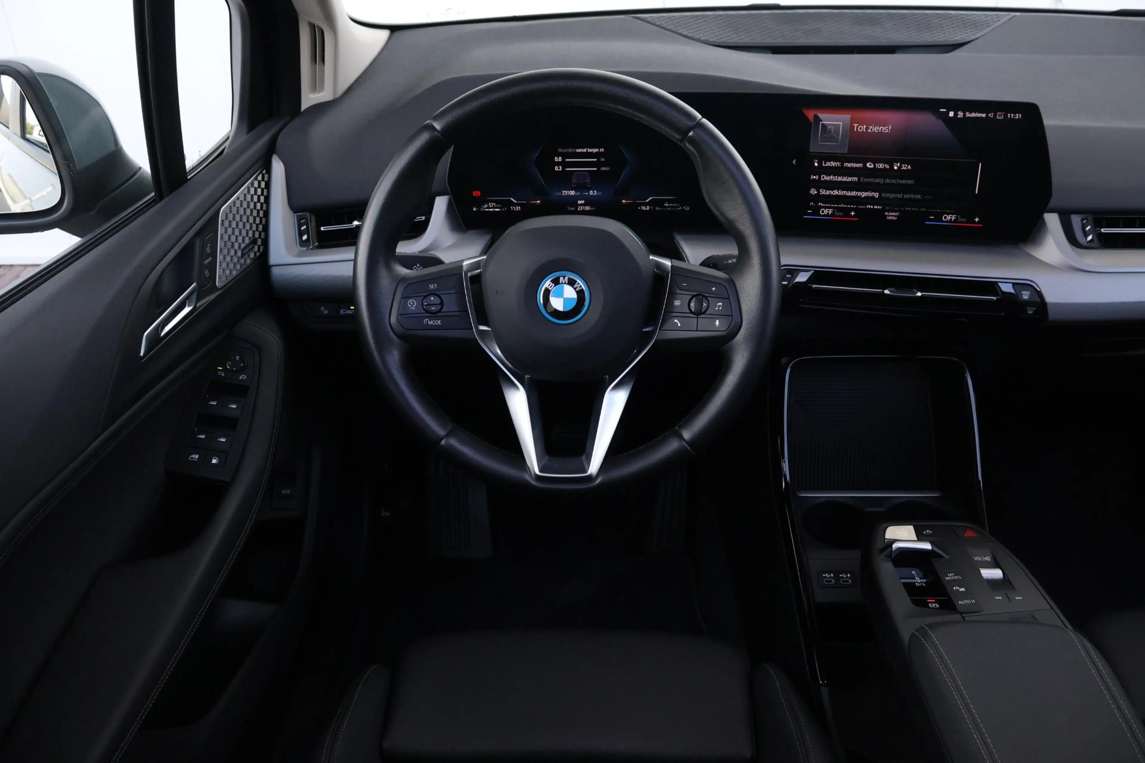 BMW 225 2-serie Active Tourer 225e xDrive | Panorama Dak | — photo 9