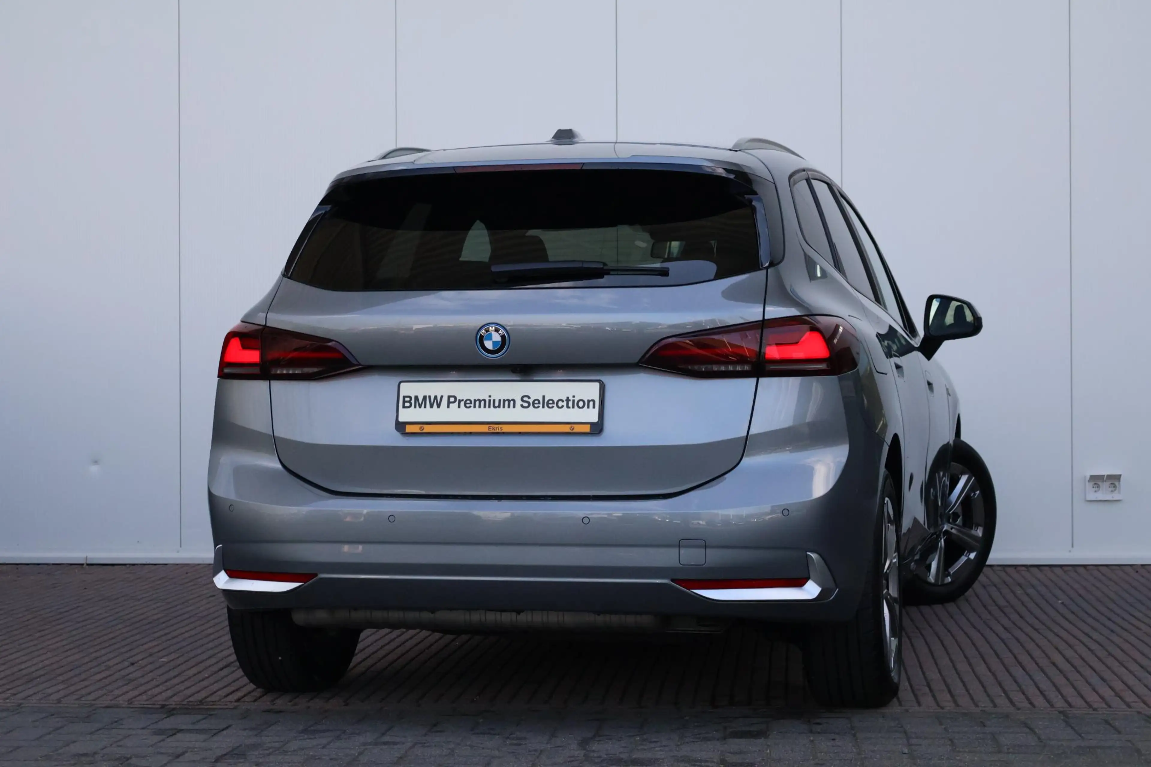 BMW 225 2-serie Active Tourer 225e xDrive | Panorama Dak | — photo 2
