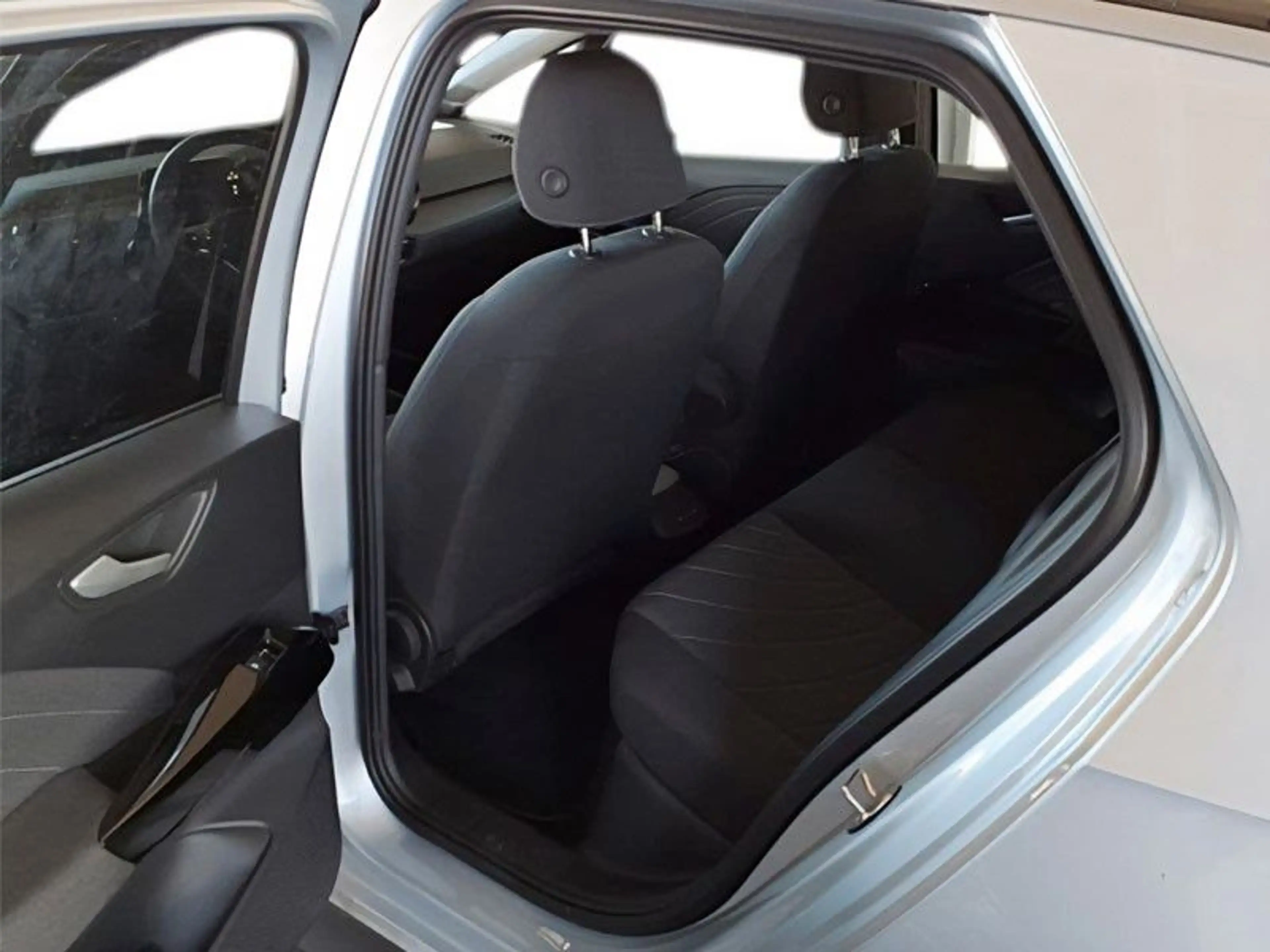 Volkswagen ID.3 Pro /IQ.LIGHT/KEYLESS/AHK/DCC/SHZ/19" — photo 14