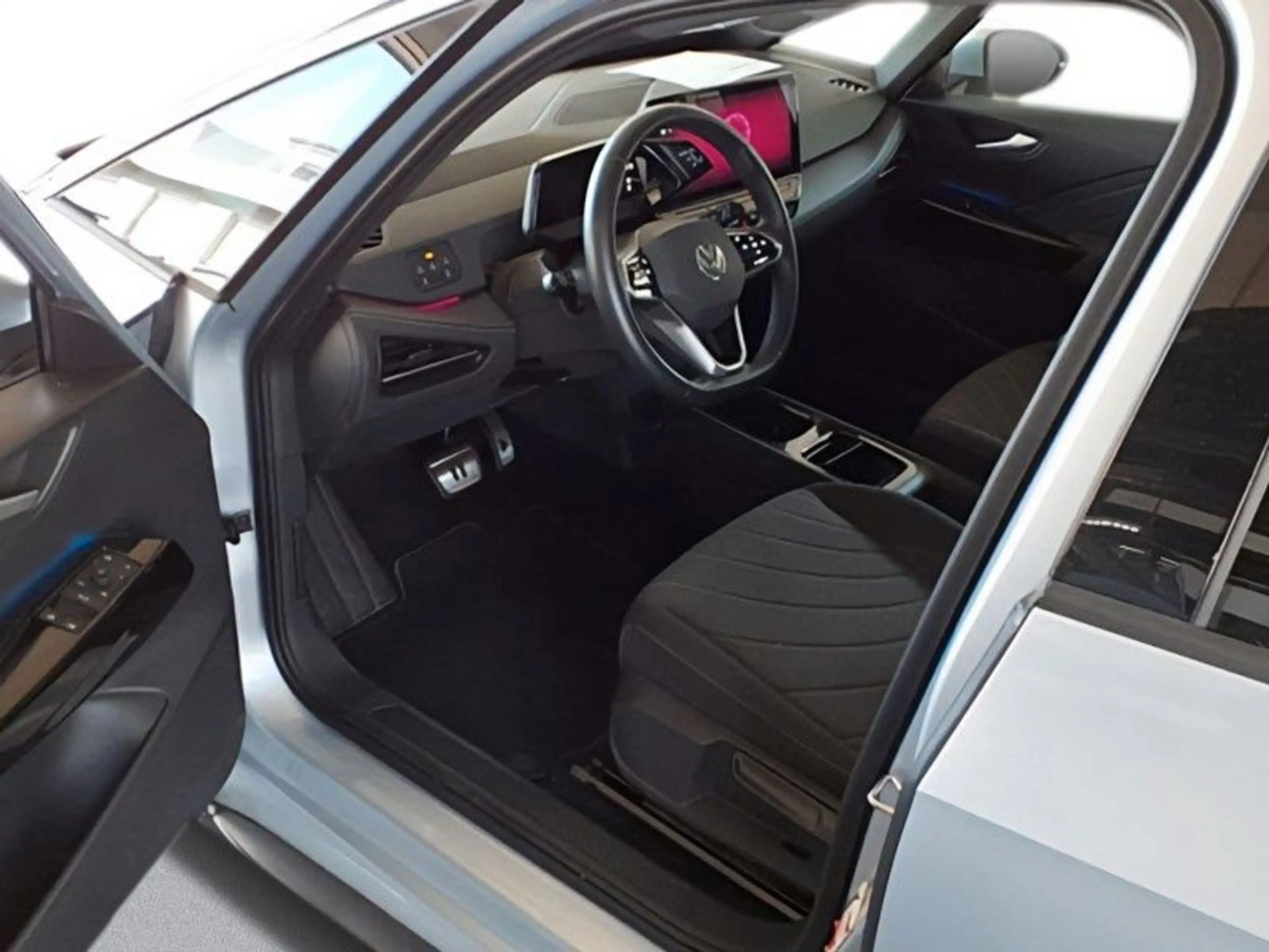 Volkswagen ID.3 Pro /IQ.LIGHT/KEYLESS/AHK/DCC/SHZ/19" — photo 13