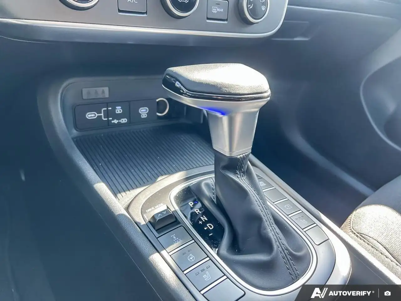 Hyundai KONA fotografie Hyundai KONA