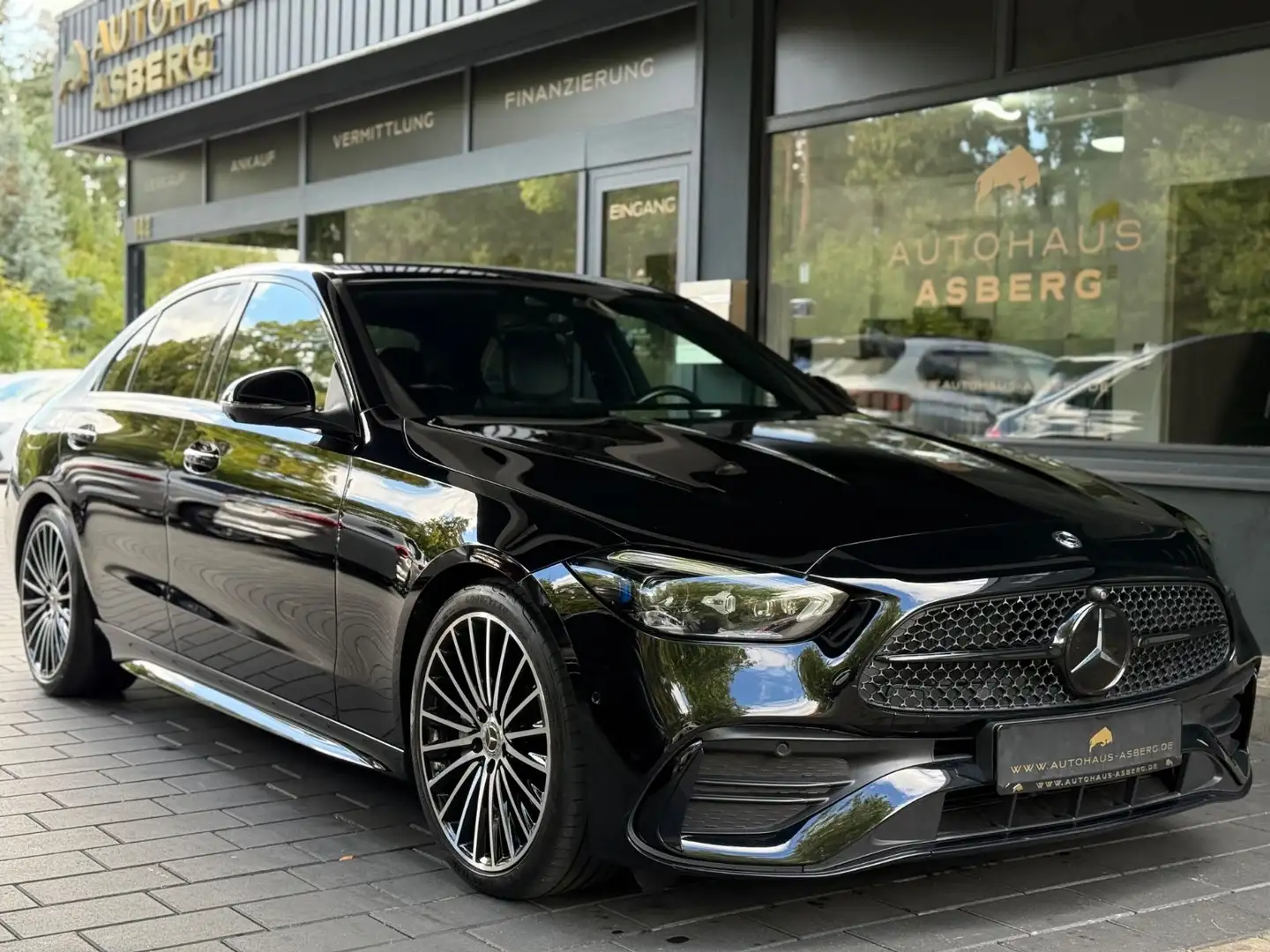 Mercedes-Benz C 300 Lim. AMG LINE/DIGITAL/TOTW./360°/MEMORY Schwarz - 1