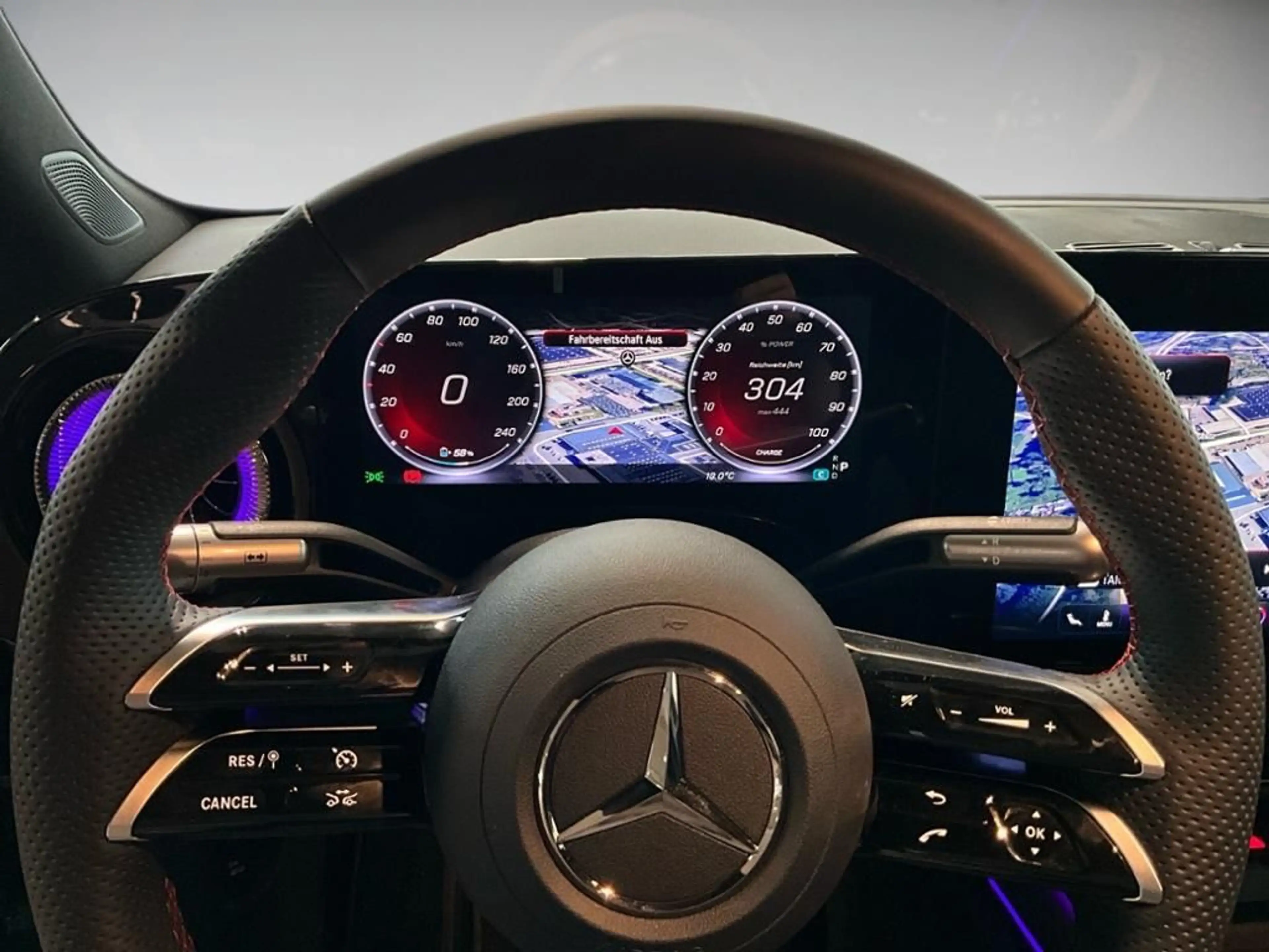 Mercedes-Benz CLA 250 + AMG-Line ACC AHK AUT Fernlichtass. LED — photo 14