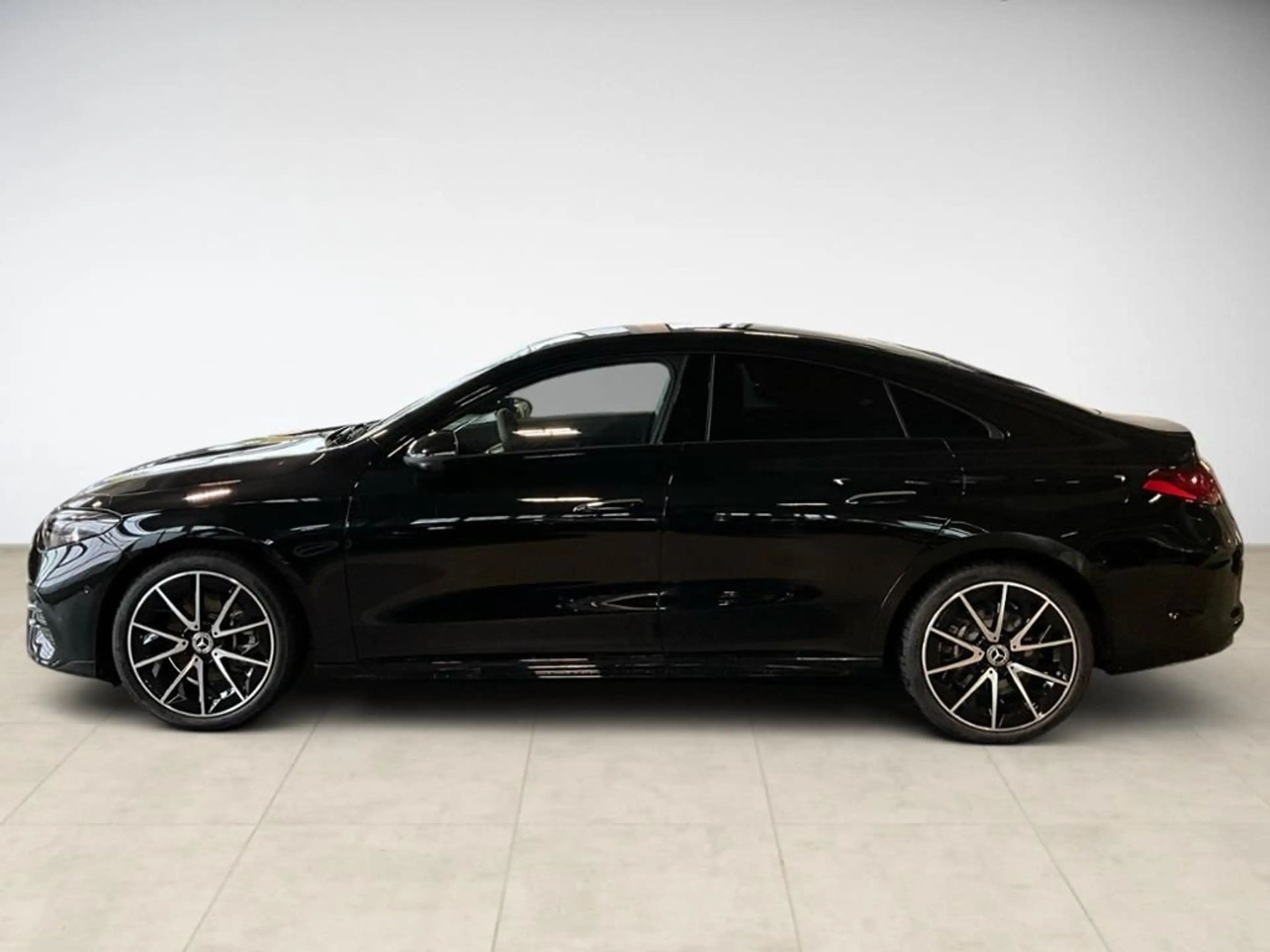 Mercedes-Benz CLA 250 + AMG-Line ACC AHK AUT Fernlichtass. LED — photo 3