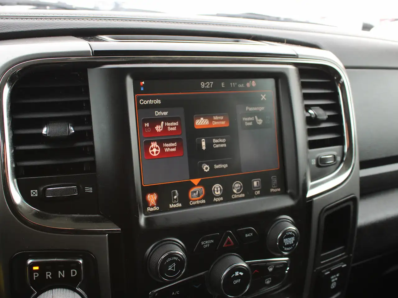 RAM 1500 снимка RAM 1500