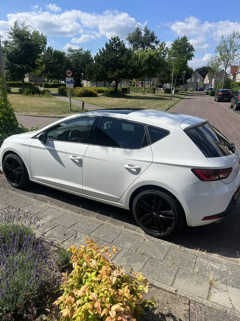 SEAT Leon 1.4 TSI FR Wit - 2