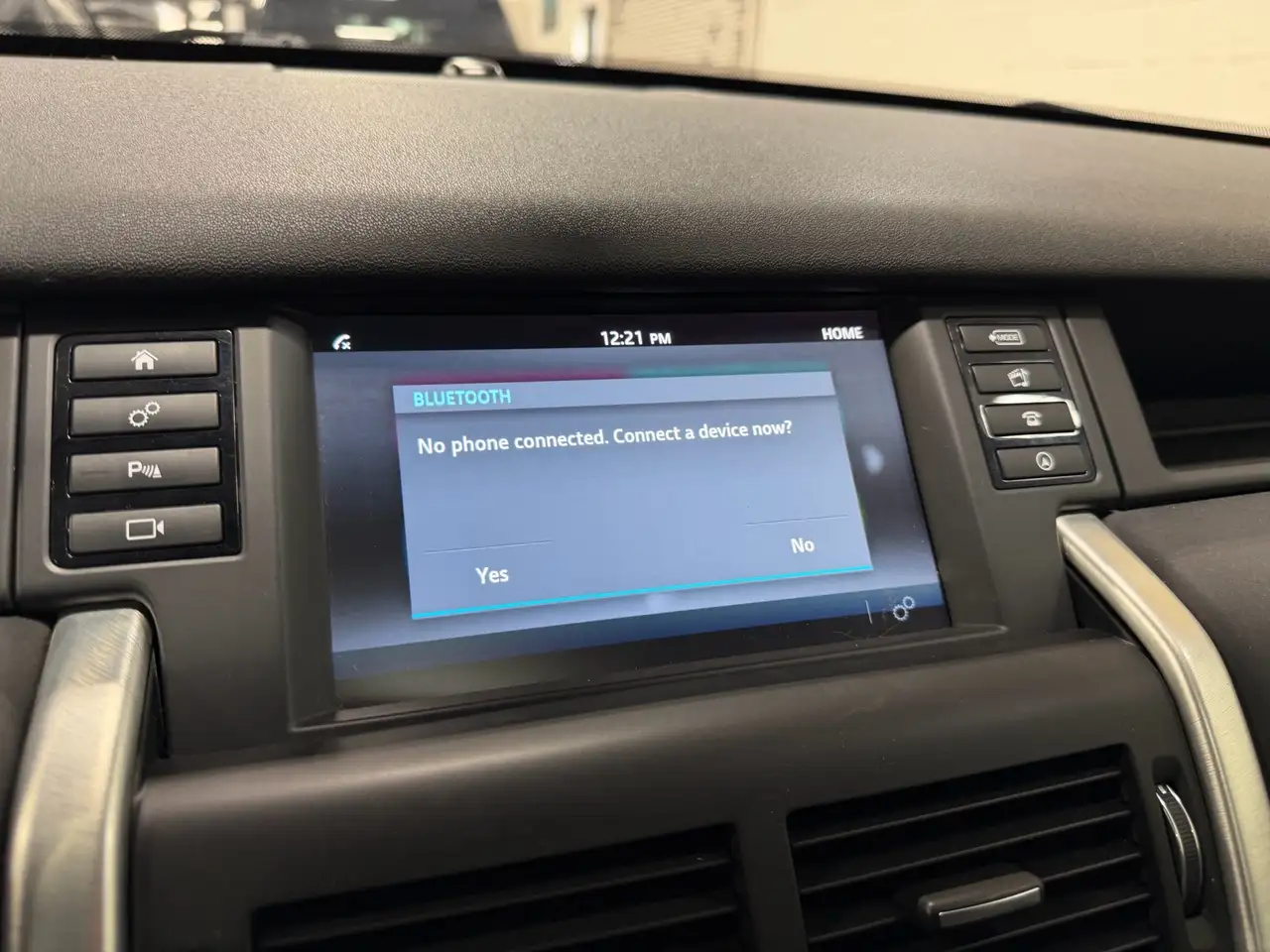 Land Rover Discovery Sport снимка Land Rover Discovery Sport