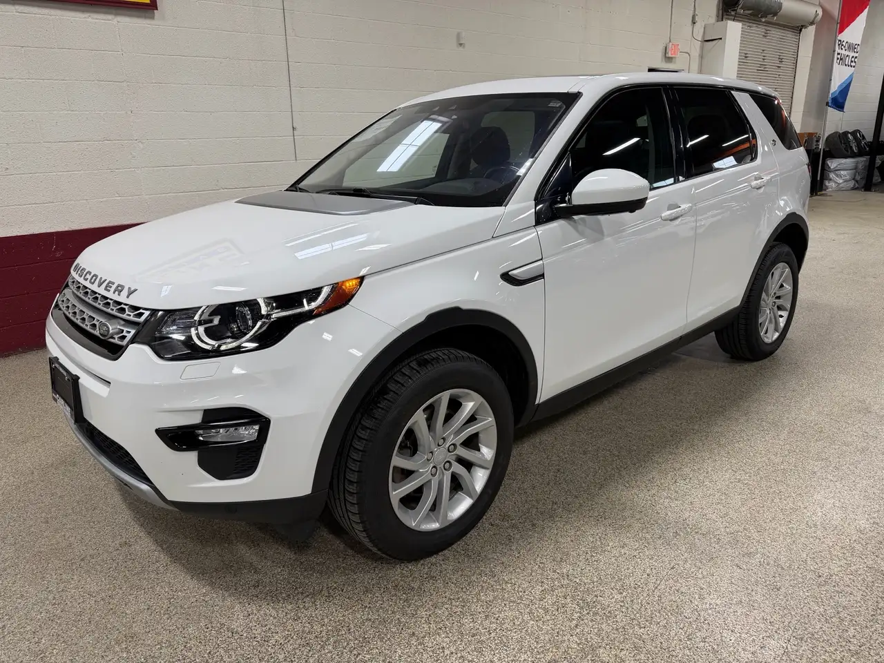 Land Rover Discovery Sport снимка Land Rover Discovery Sport