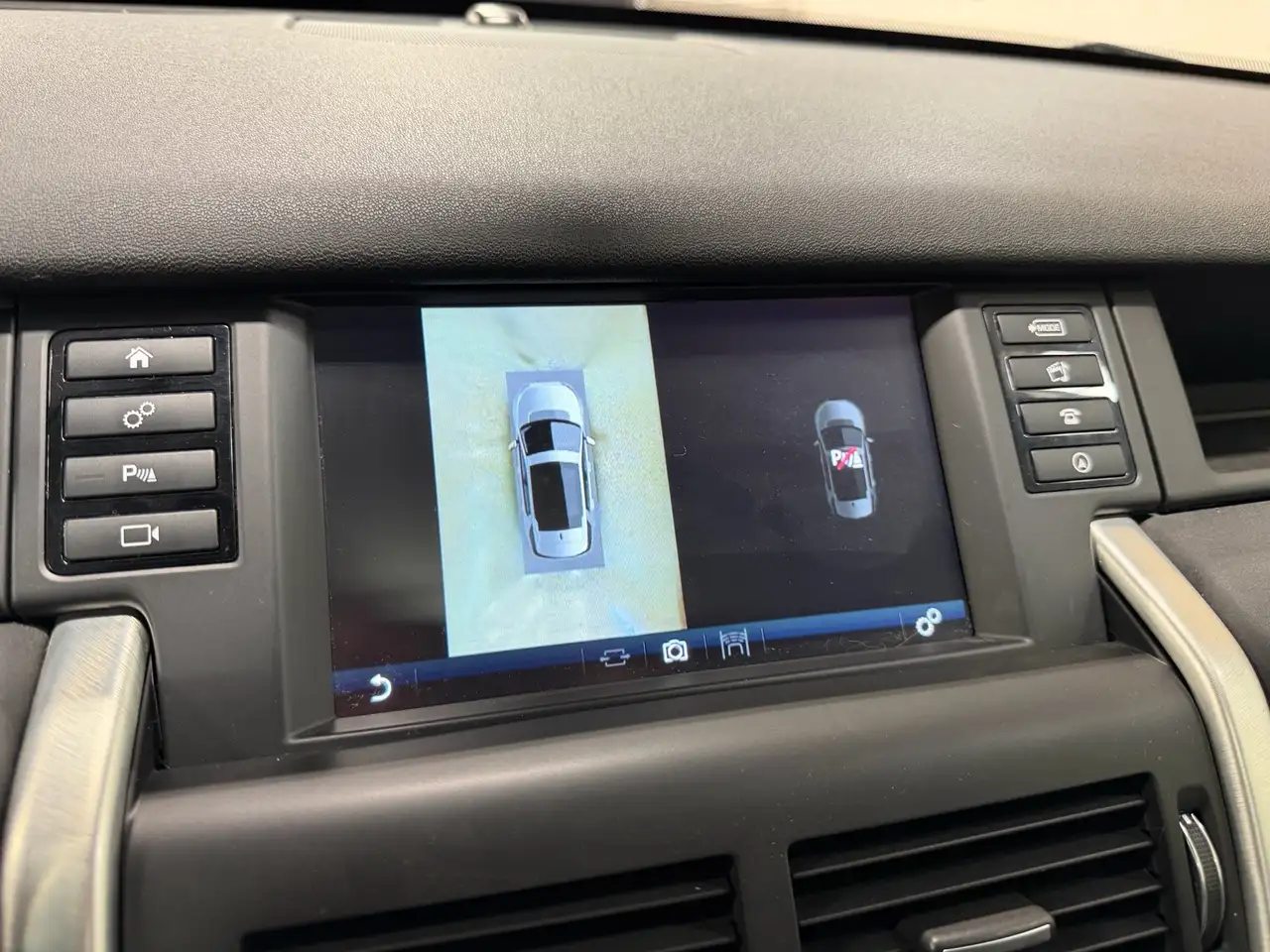 Land Rover Discovery Sport снимка Land Rover Discovery Sport