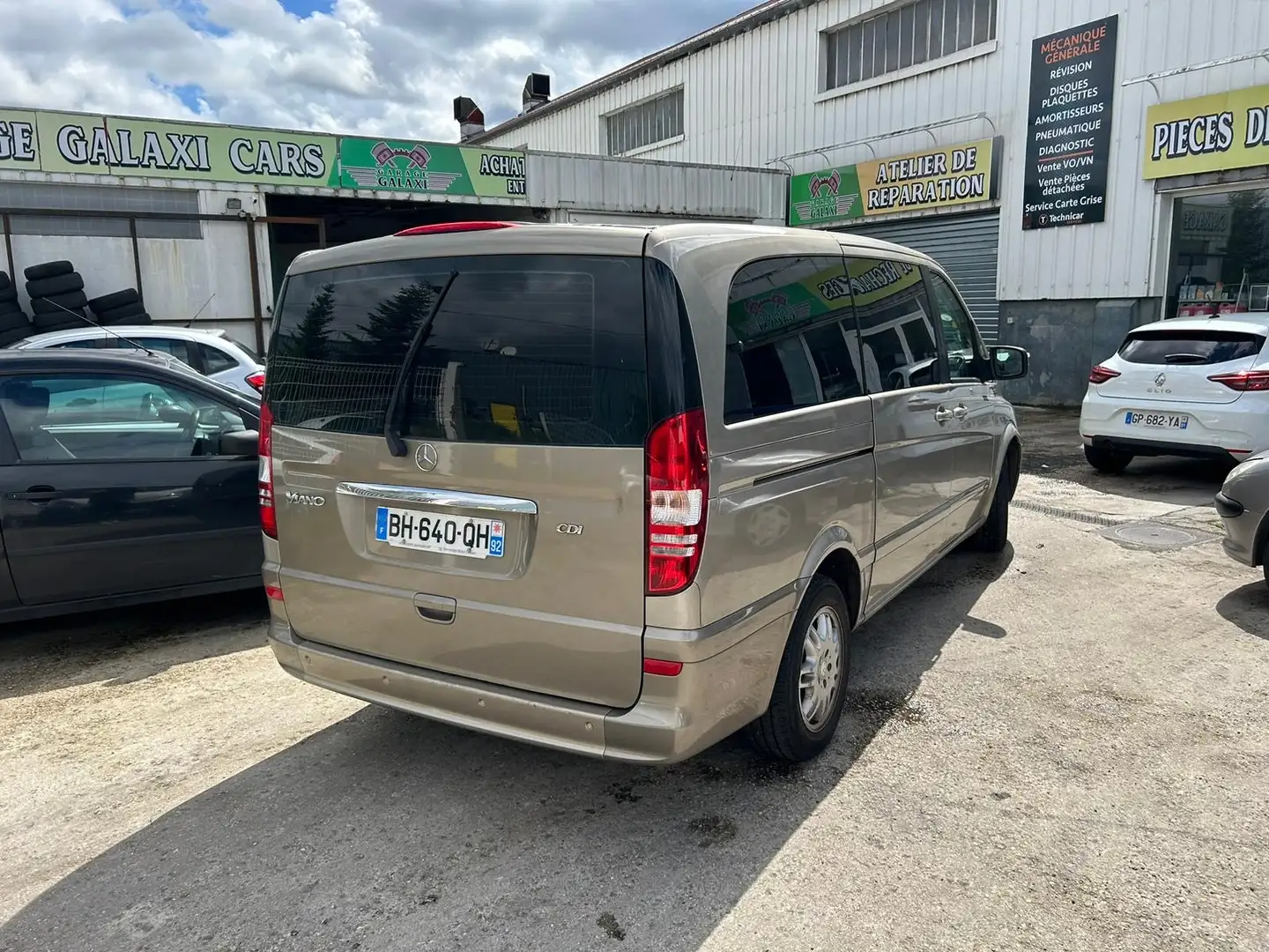 Mercedes-Benz Viano 2.2 CDI Long Trend - 2