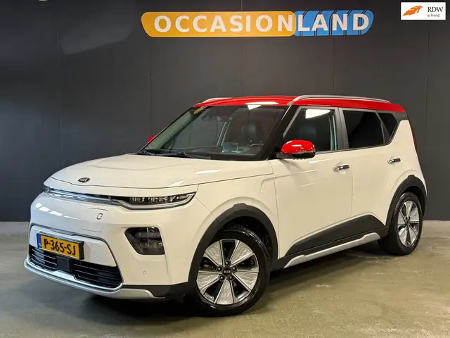 Kia Soul E-Soul ExecutiveLine 64 kWh|TREKHAAK|CAMERA|STOELV