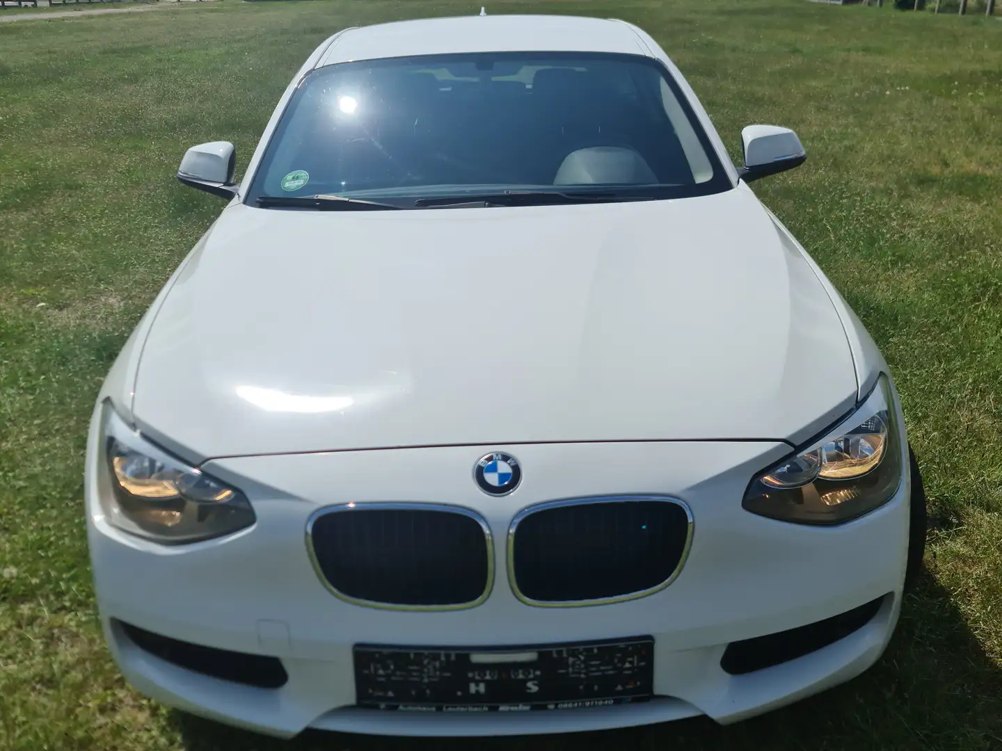BMW 116 116i - 2013 - 117.000KM - KEURING - AIRCO Blanc - 2