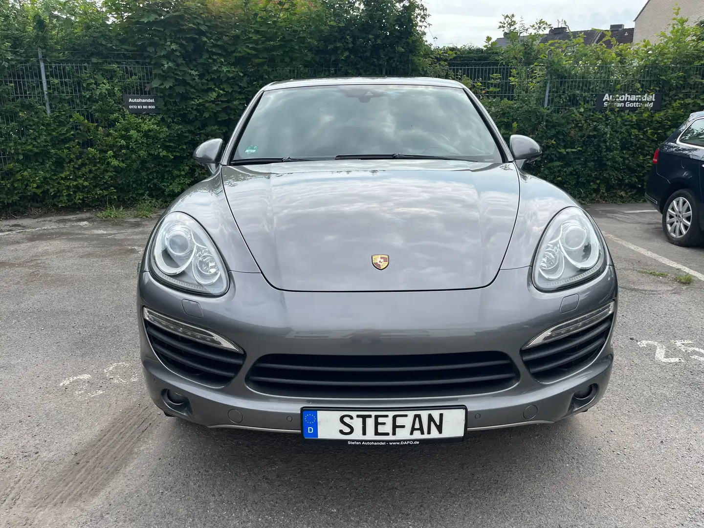 Porsche Cayenne S Diesel, Leder, Navi, Bluetooth, PDC, uvm Grau - 2