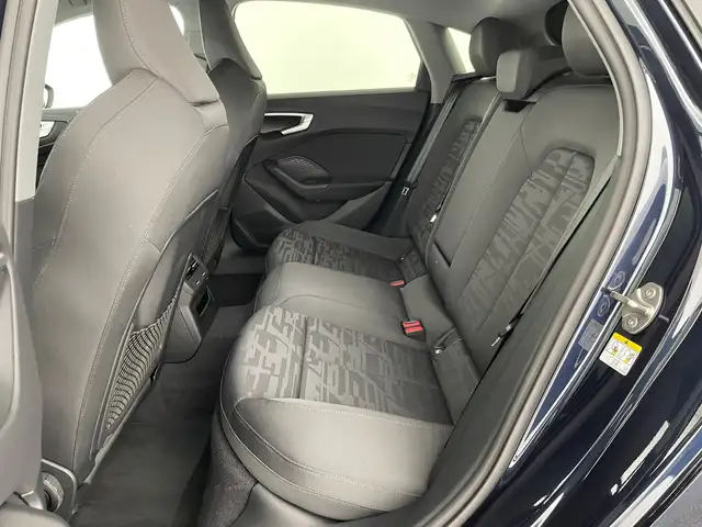Audi A5 view 11