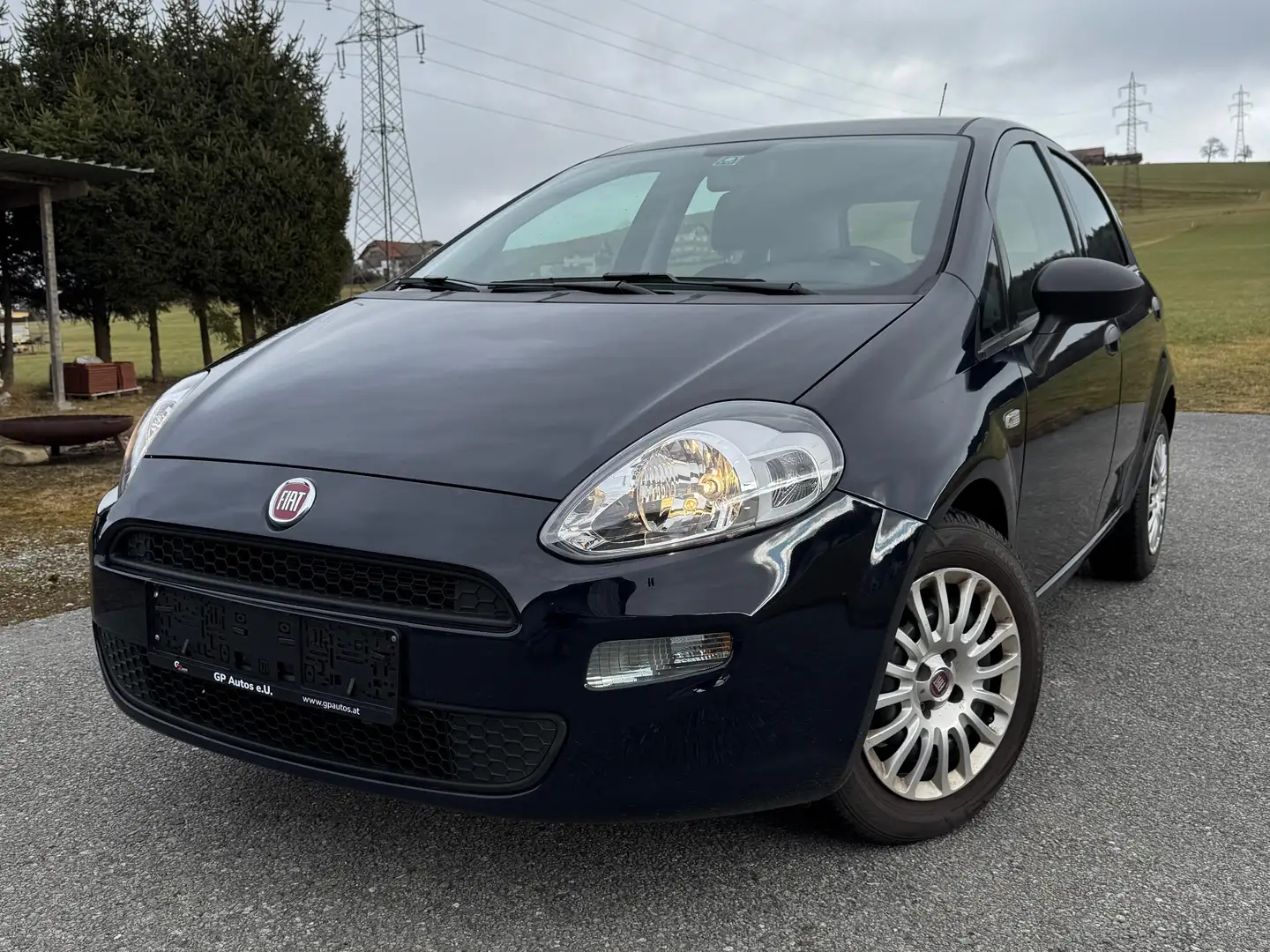 Fiat Punto 1,2 - Neuwagenzustand, Pickerl ohne Mängel. Blau - 1