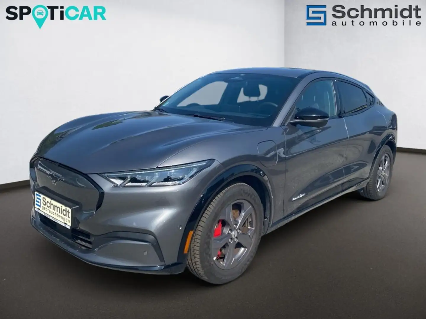 Ford Mustang Mach-E Elektro 99kWh Extended Range Premium Grau - 2