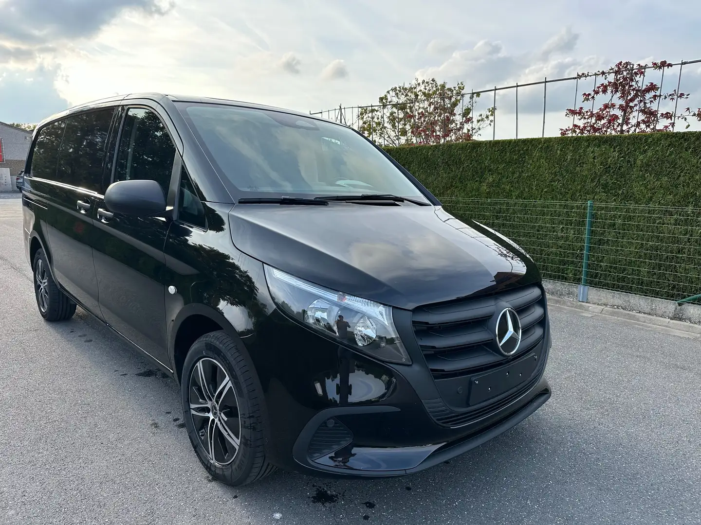 Mercedes-Benz Vito Facelift 116 CDI Long Navi*Front/Side Assist*PDC Noir - 2