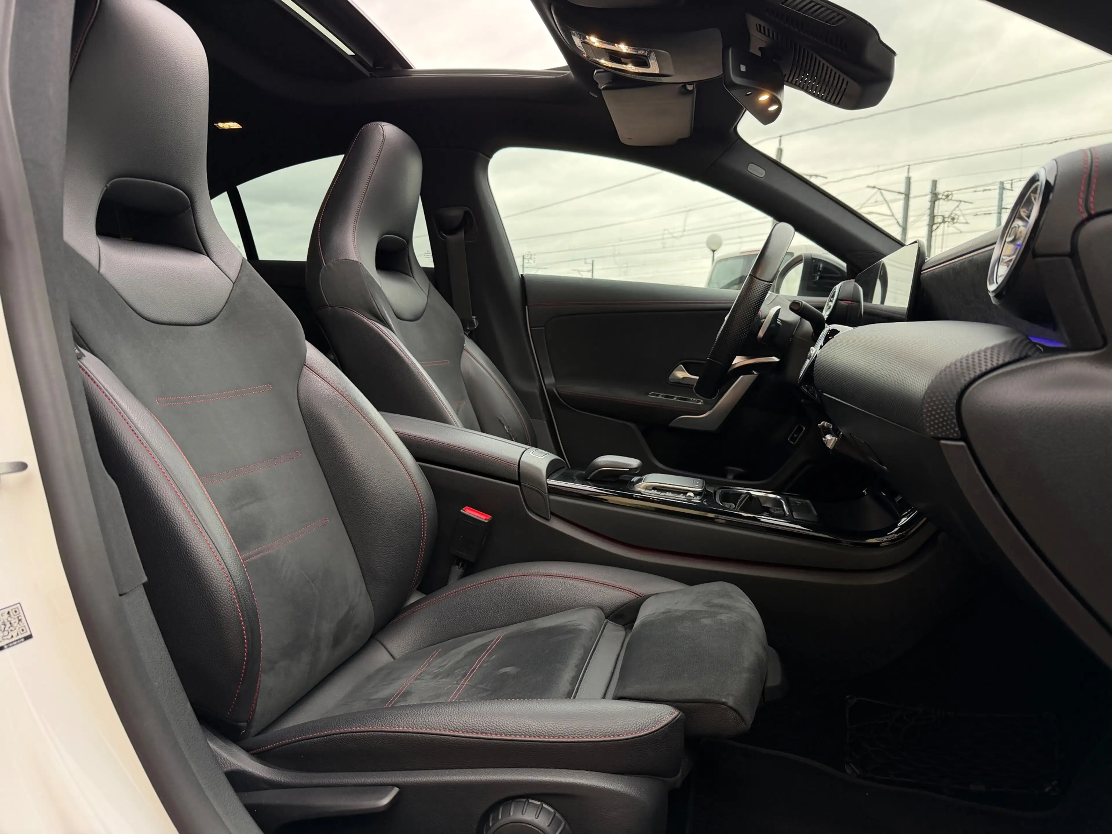 Mercedes-Benz CLA 220 AMG|Pano|SfeerVerl.|DealerOndr| — photo 15