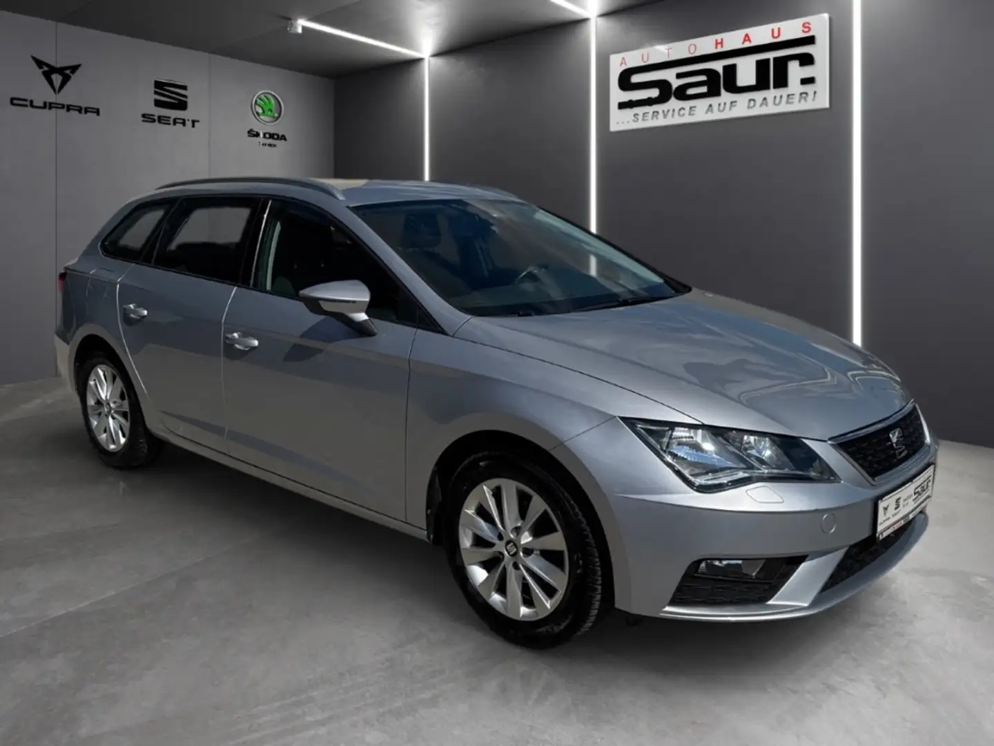 SEAT Leon ST Style 1.0 TSI KLIMA NAVI FULL-LINK SHZ WINTERPA Silber - 2