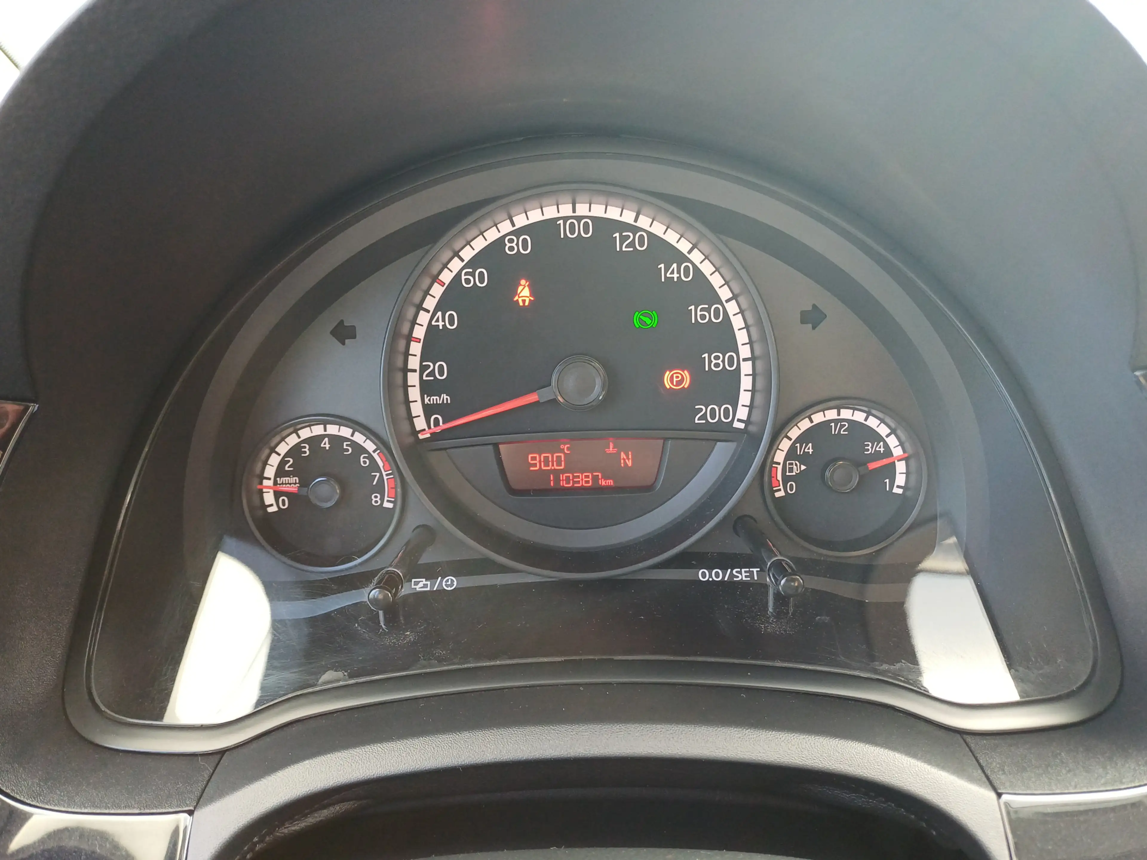 Volkswagen up! 1.0 move up! BlueMotion Automaat | AIRCO | PARKEER — photo 11