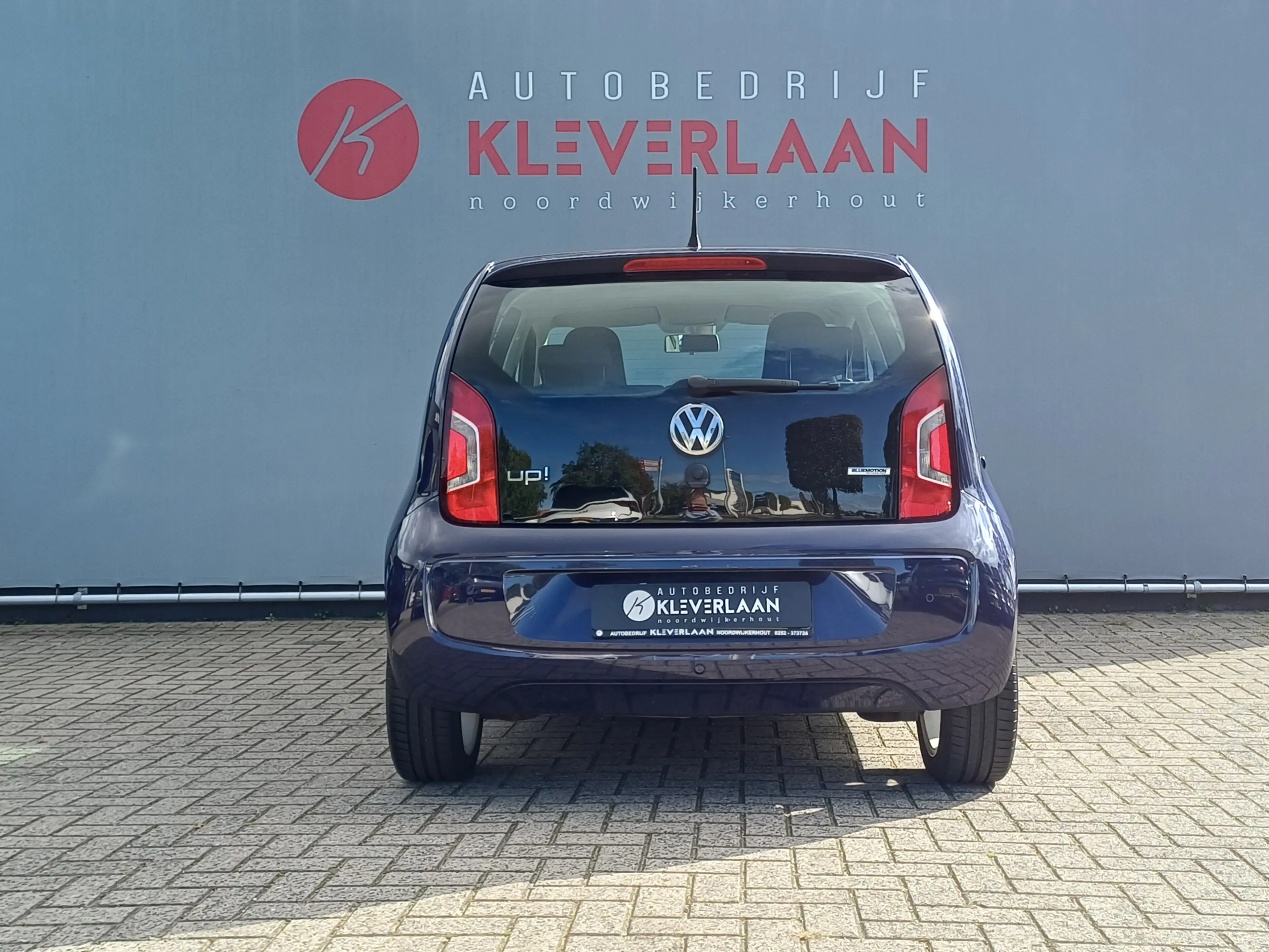 Volkswagen up! 1.0 move up! BlueMotion Automaat | AIRCO | PARKEER — photo 4