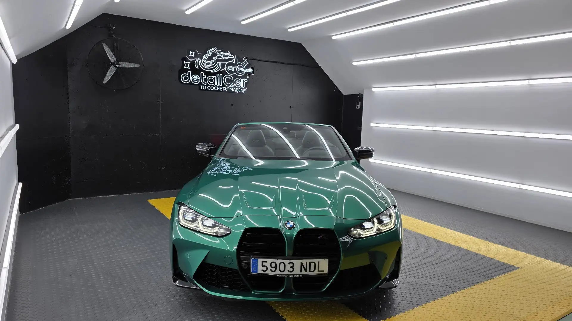 BMW M4 Cabrio Competition M xDrive - 2