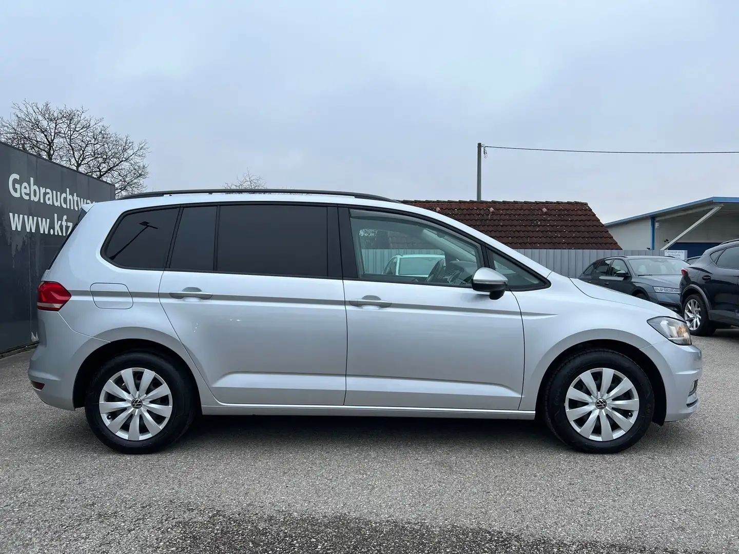 Volkswagen Touran Comfortline 2,0 TDI | RFK/ACC/SITZHZ Argent - 2