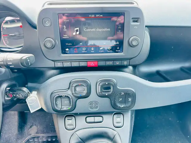 Fiat Panda view 8