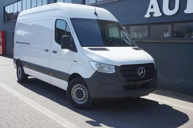 Mercedes-Benz Sprinter L2- H2