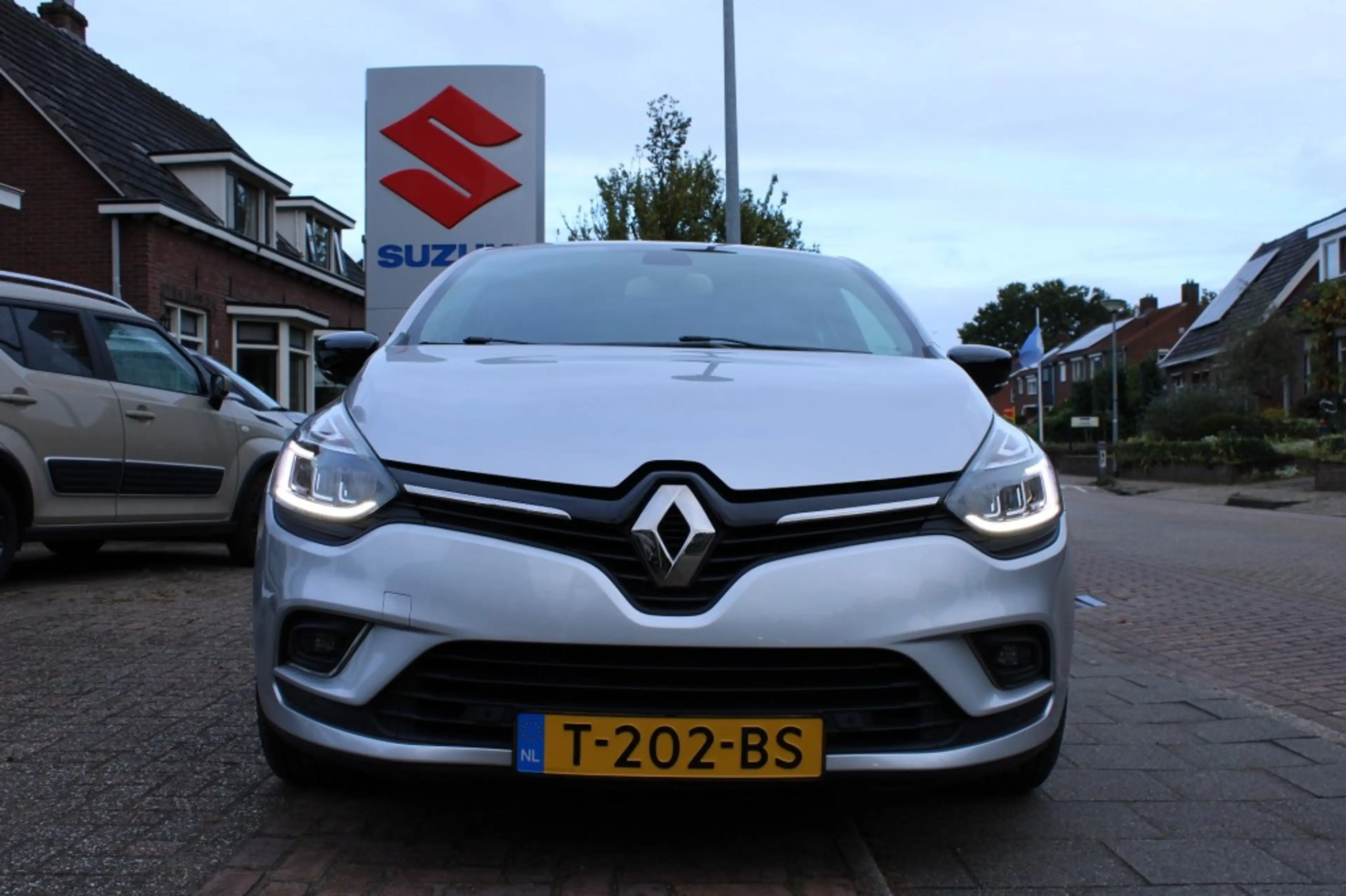 Renault Clio 1.2 TCE BOSE / Rijklaarprijs — photo 7