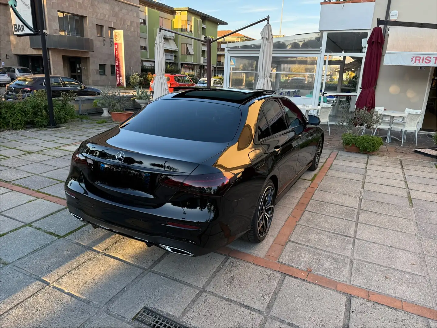 Mercedes-Benz E 220 Premium full AMG - 2