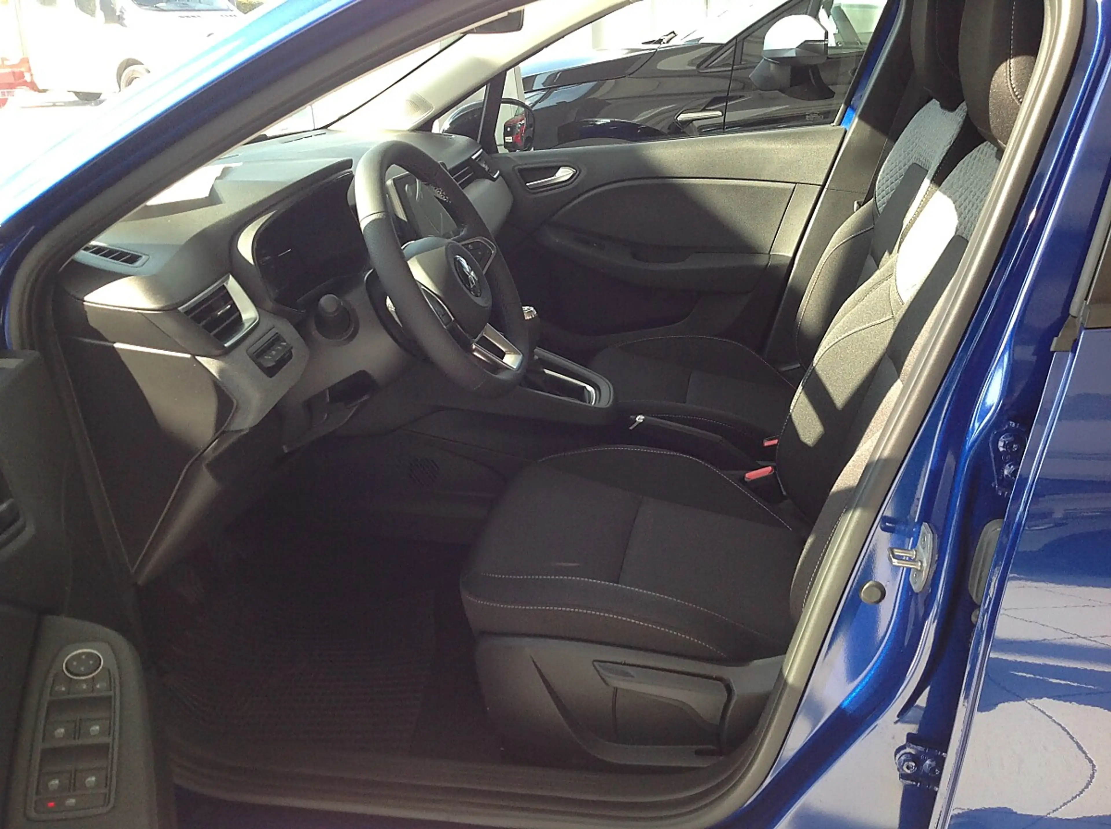 Mitsubishi Colt 1,0 MPI-T Invite — photo 7