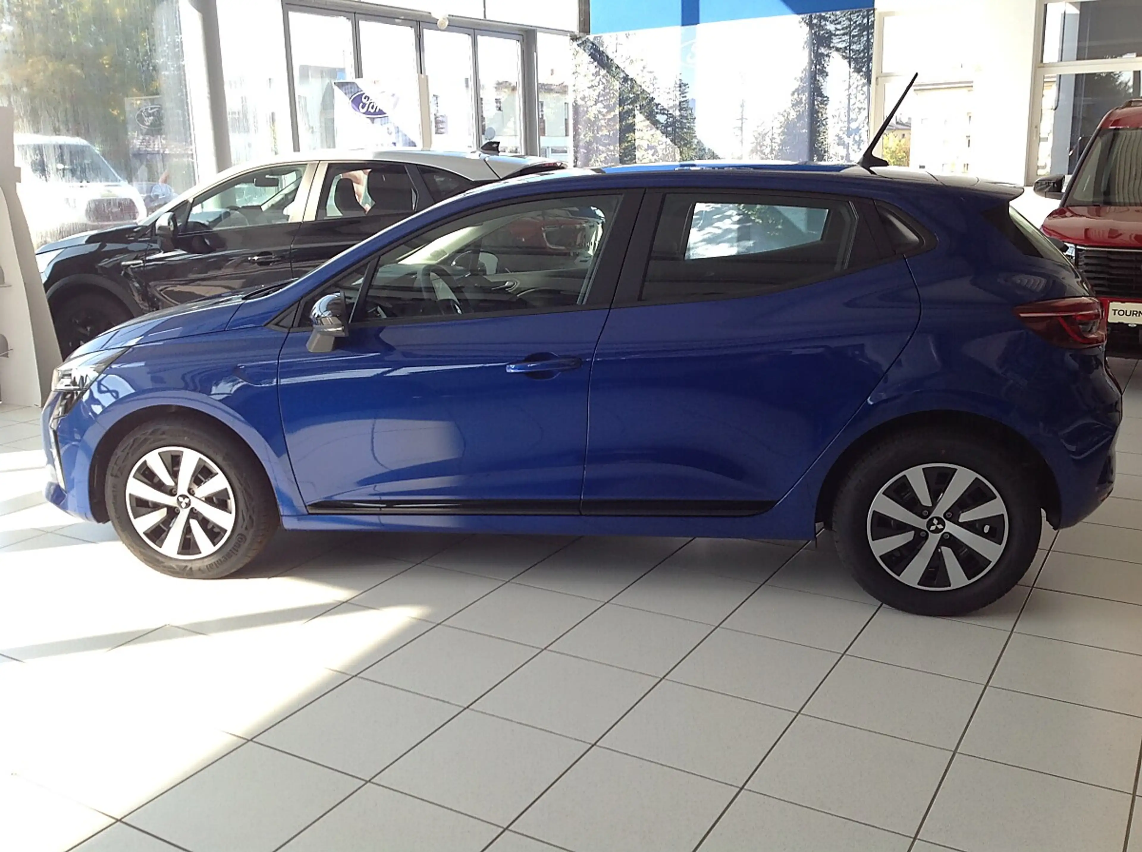 Mitsubishi Colt 1,0 MPI-T Invite — photo 8