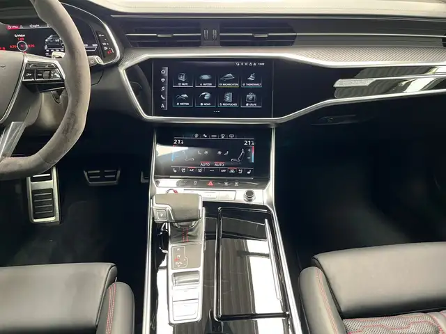 Audi RS6 view 15