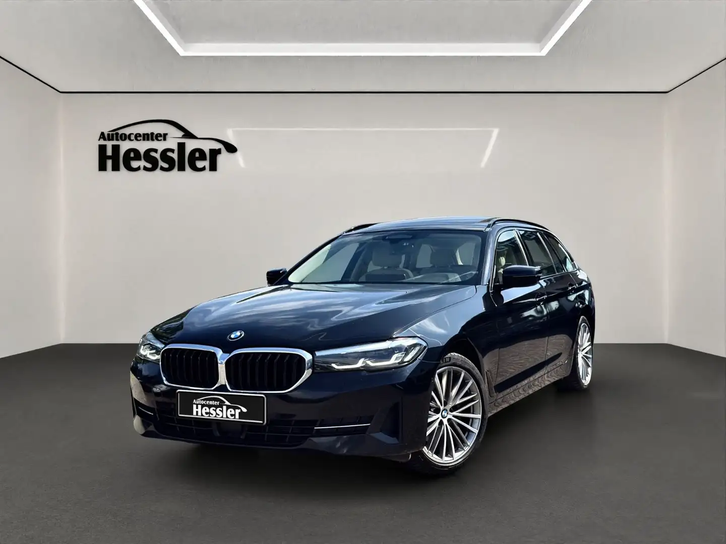 BMW 520 d Touring G31 *LED*PANO*AMB*LEDER*SHADOW LINE Noir - 1