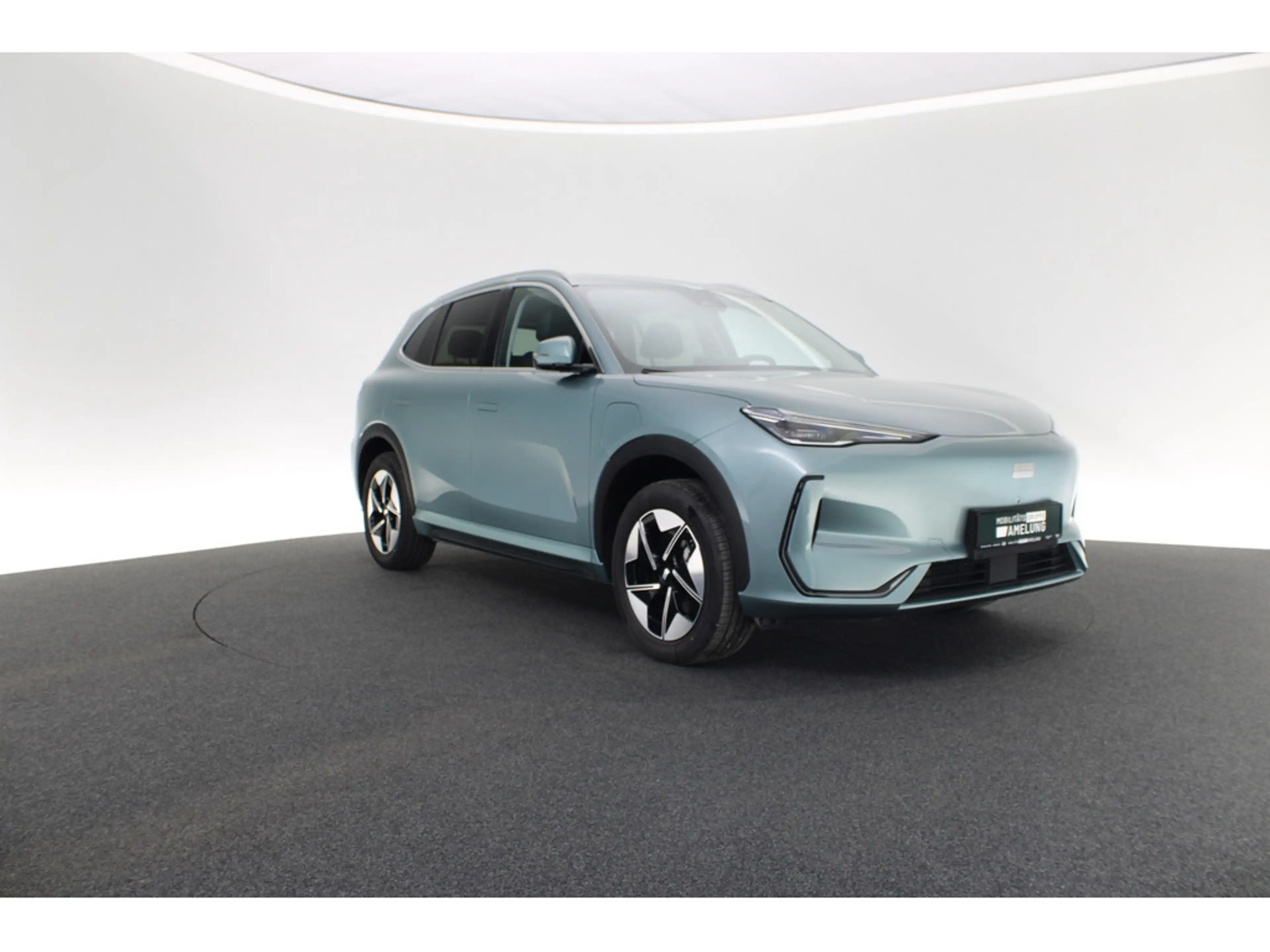 Geely E5 Pro+ PDC LED SCHEINWERFER NAVI UPE 39.990 — photo 7