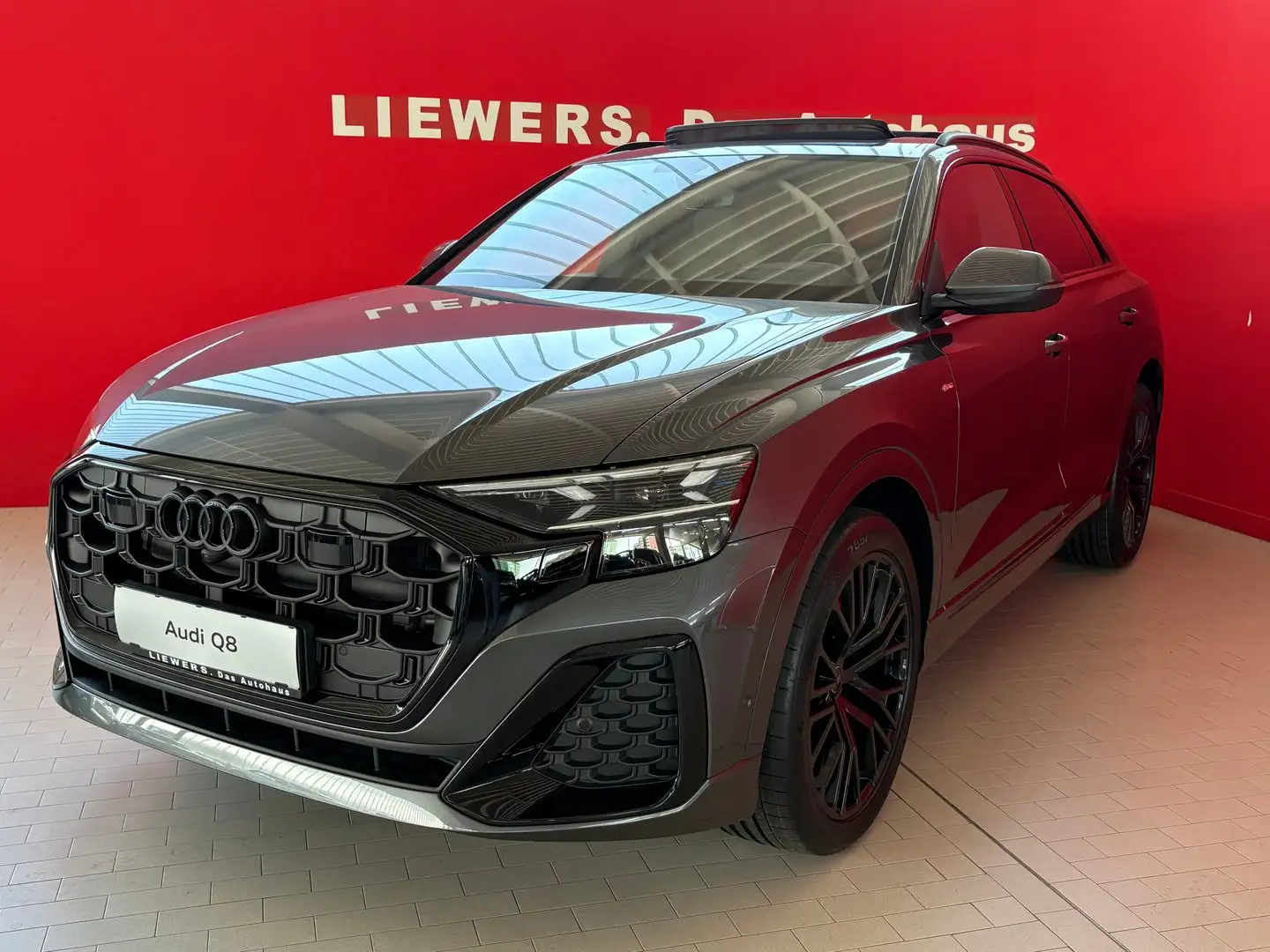 Audi Q8 50 TDI quattro Grau - 1