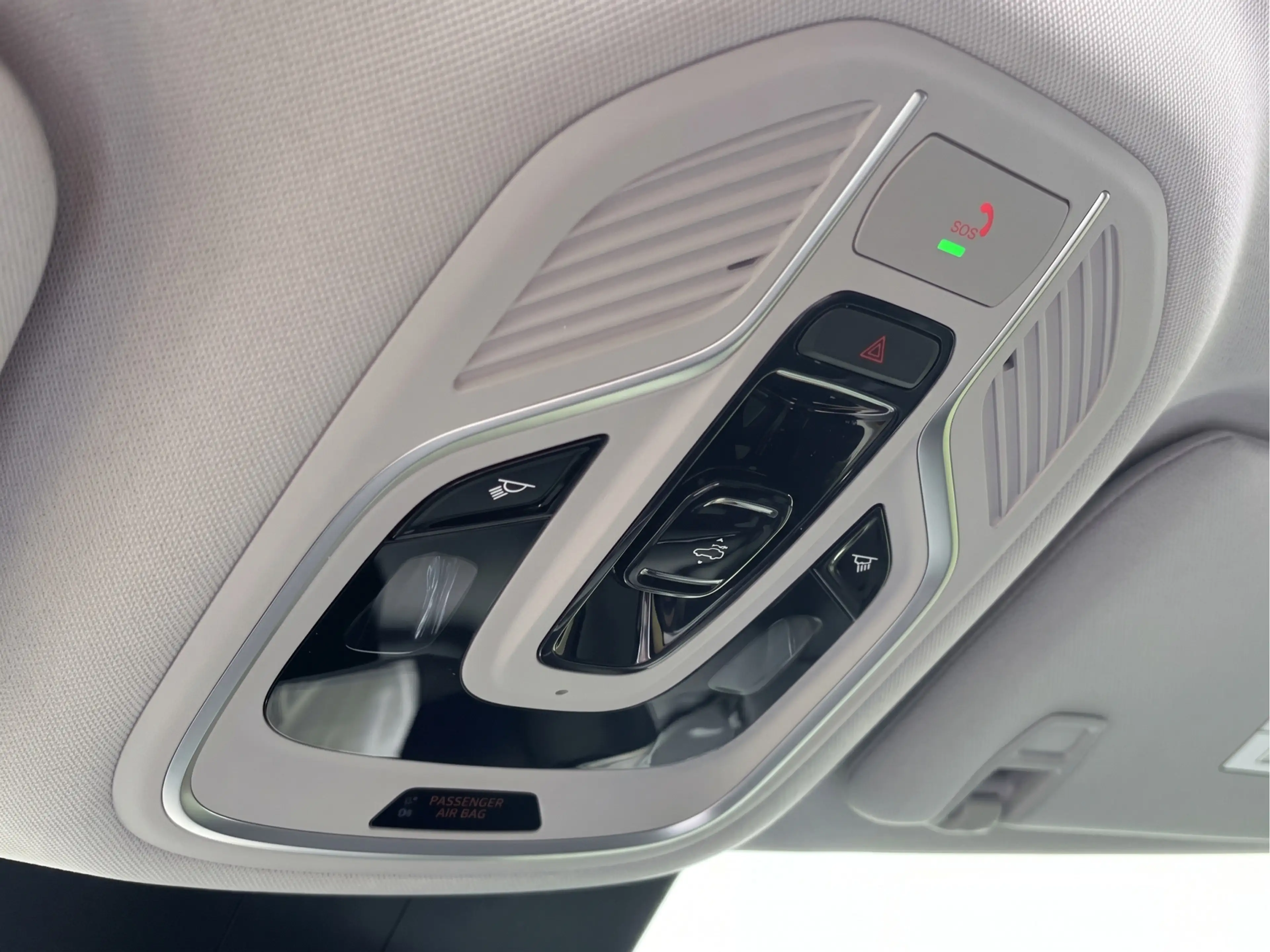 Geely Starray EM-i 1.5 Max+ — photo 28