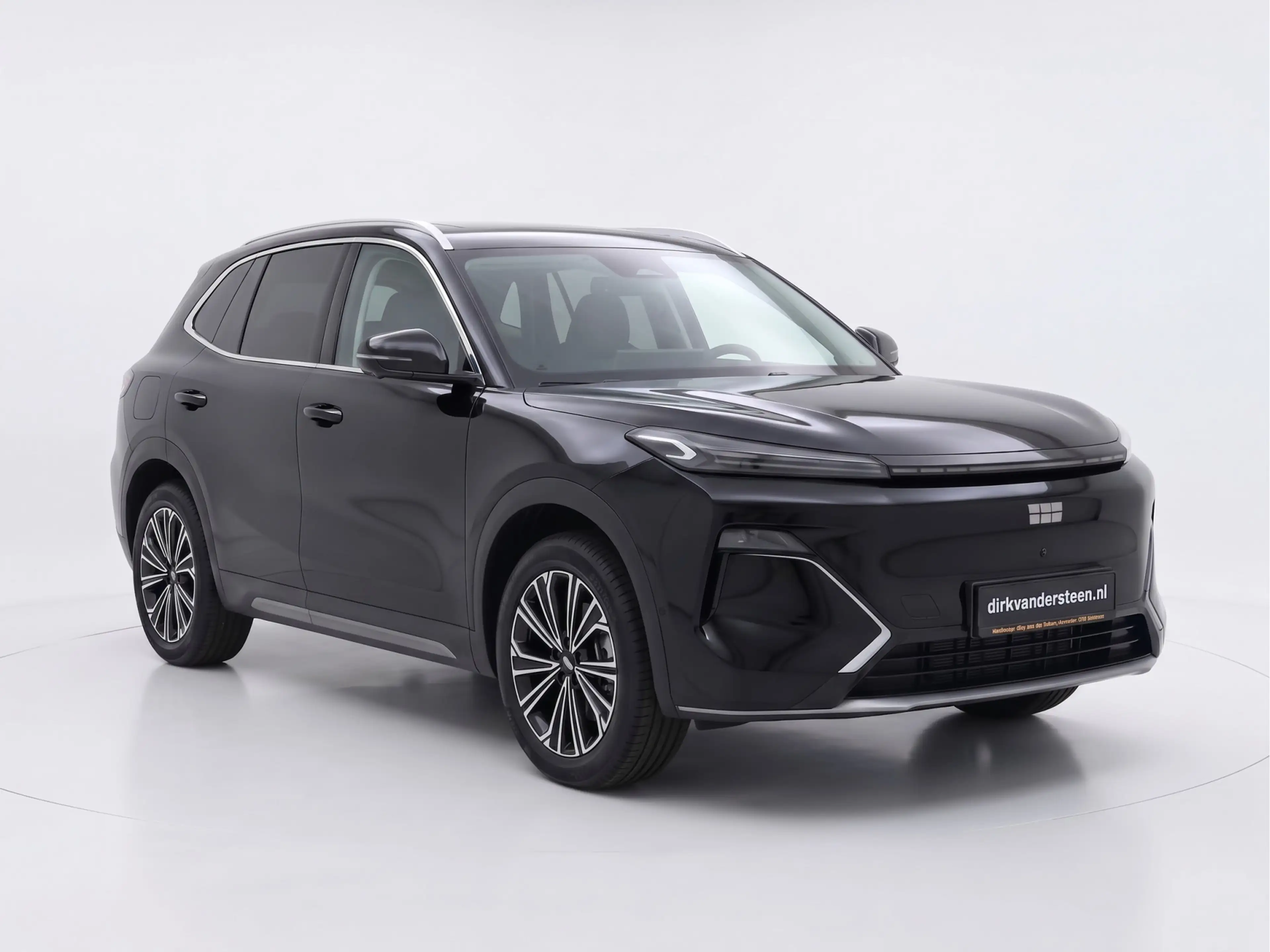 Geely Starray EM-i 1.5 Max+ — photo 7