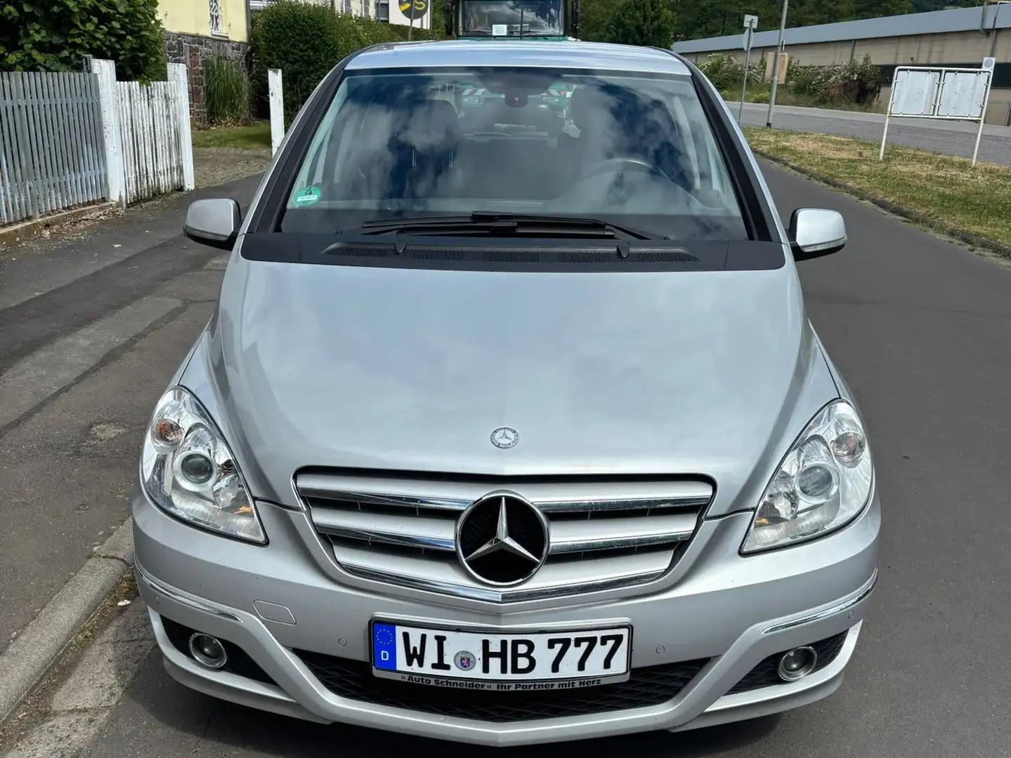 Mercedes-Benz B 180 B-Klasse Diesel CDI Grün - 1