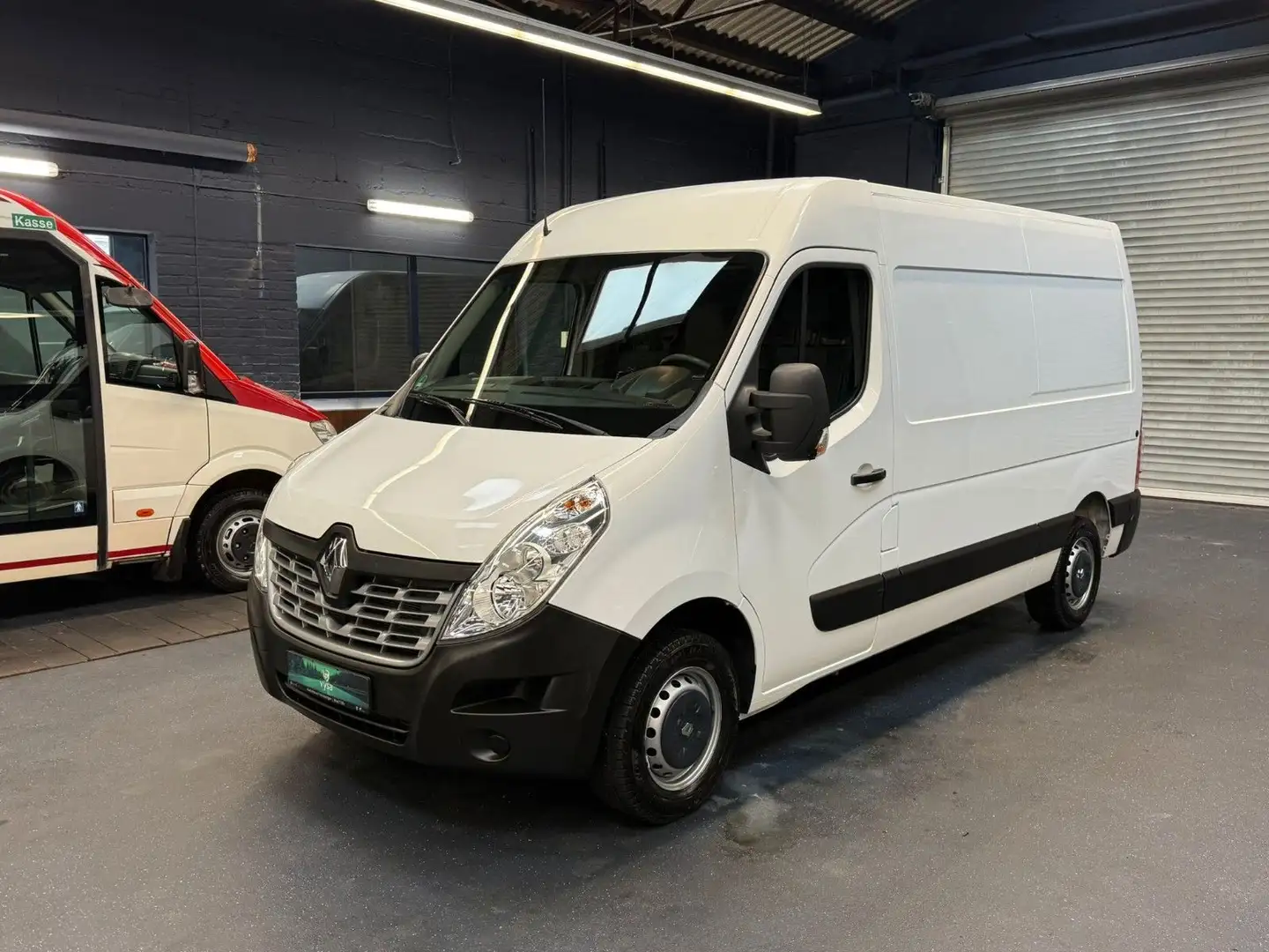 Renault Master Kasten L2H2 Klima Standheizung R-CAM AHK Weiß - 2
