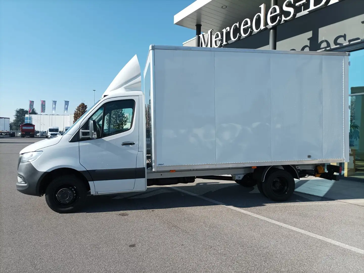 Mercedes-Benz Sprinter 417 CDI T 43/35 bijela - 2