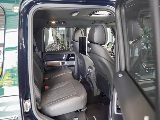 Mercedes-Benz G-Class view 14