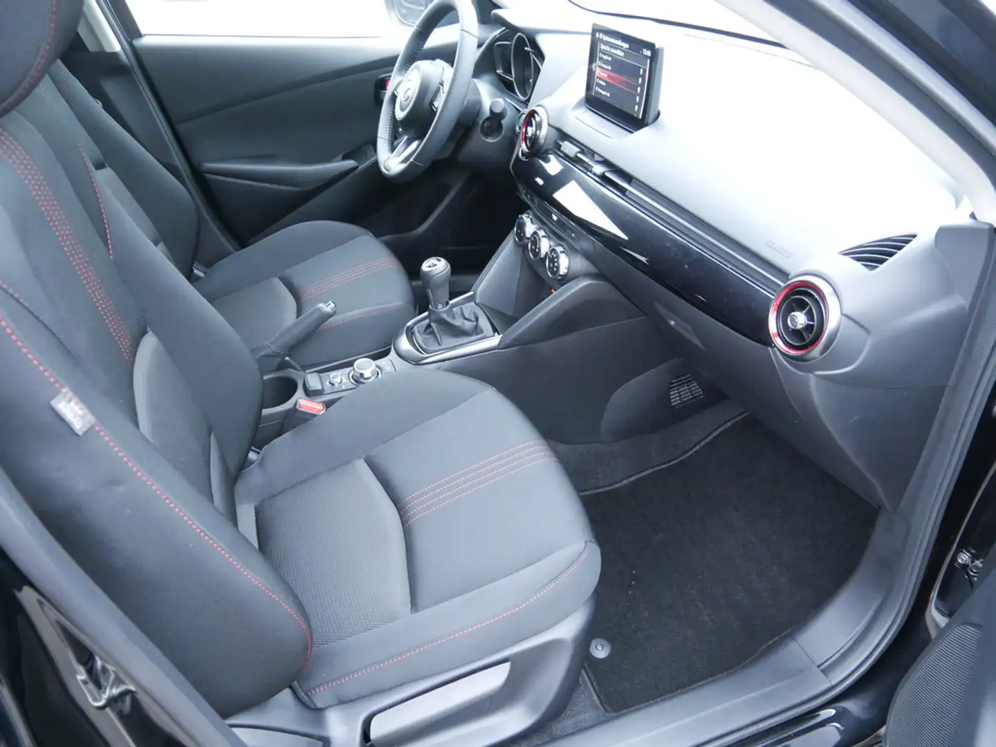 Mazda 2 SKYACTIV-G 90 Homura PDC SHZ KAMERA LED Schwarz - 2