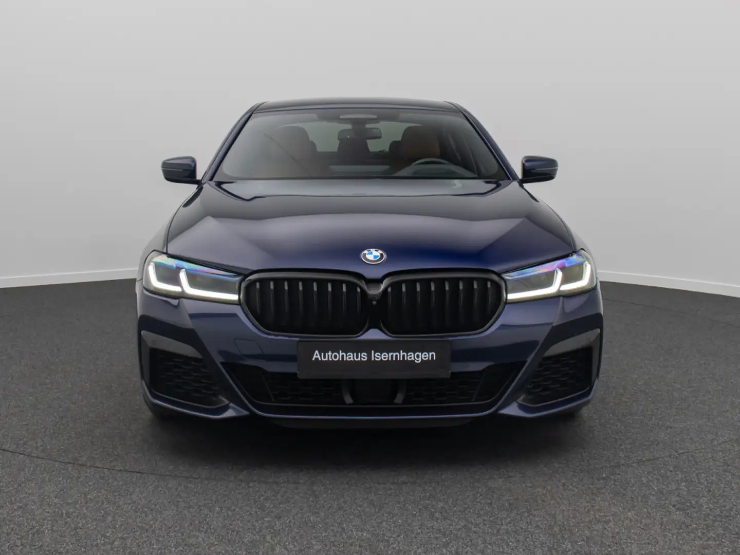 BMW 550 B&W Laser 360°HUD DAB Komfort 20Zoll Modrá - 2